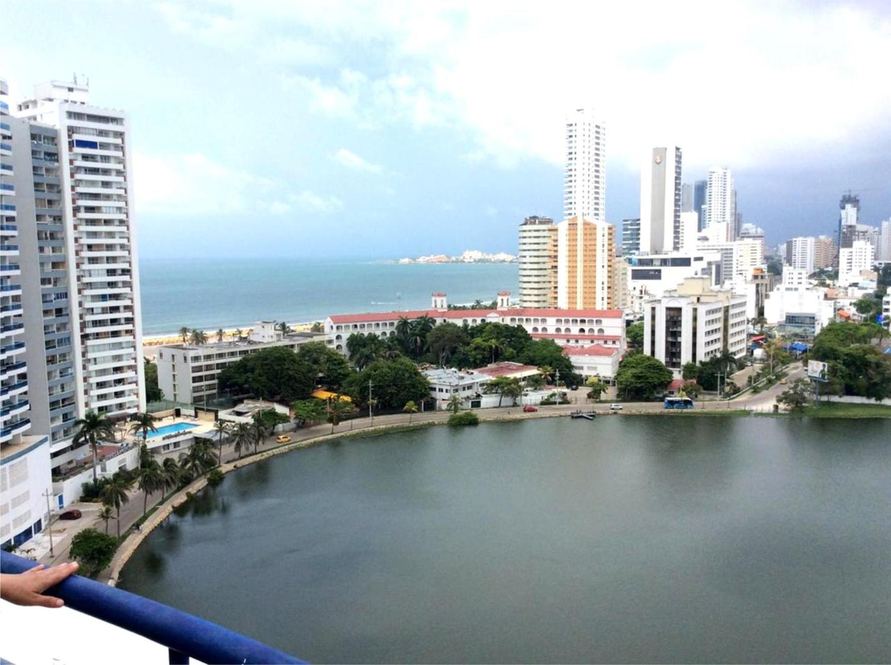 Apartamento en el Laguito view 2