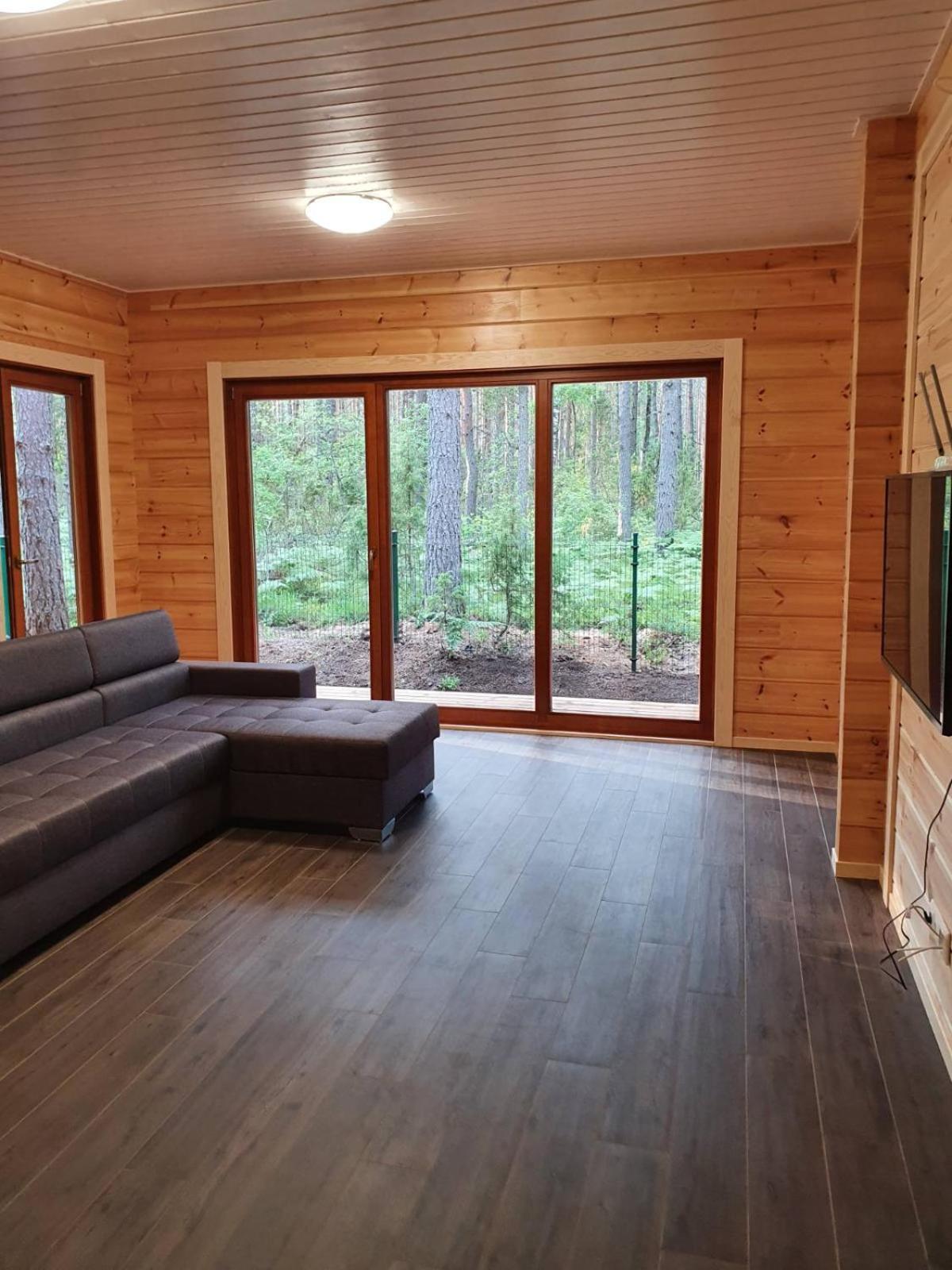 Donar cottage