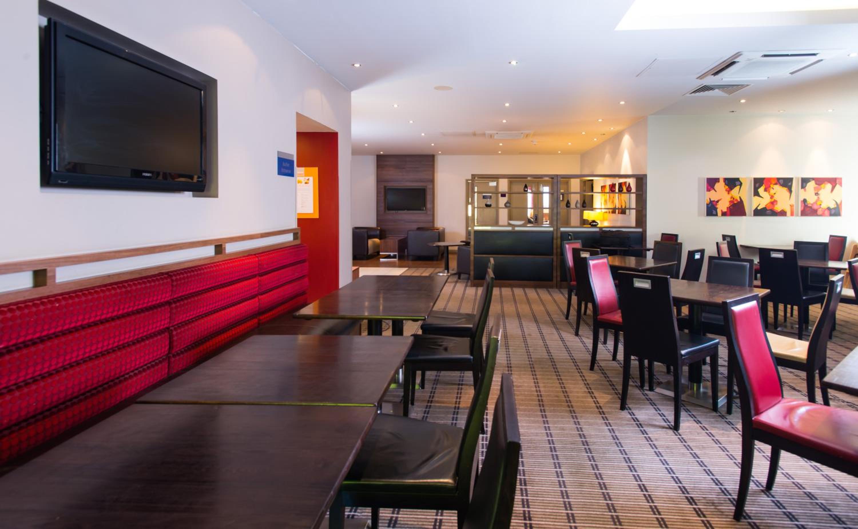 Taunton Vacations - Holiday Inn Express Taunton East, an IHG Hotel - Property Image 1