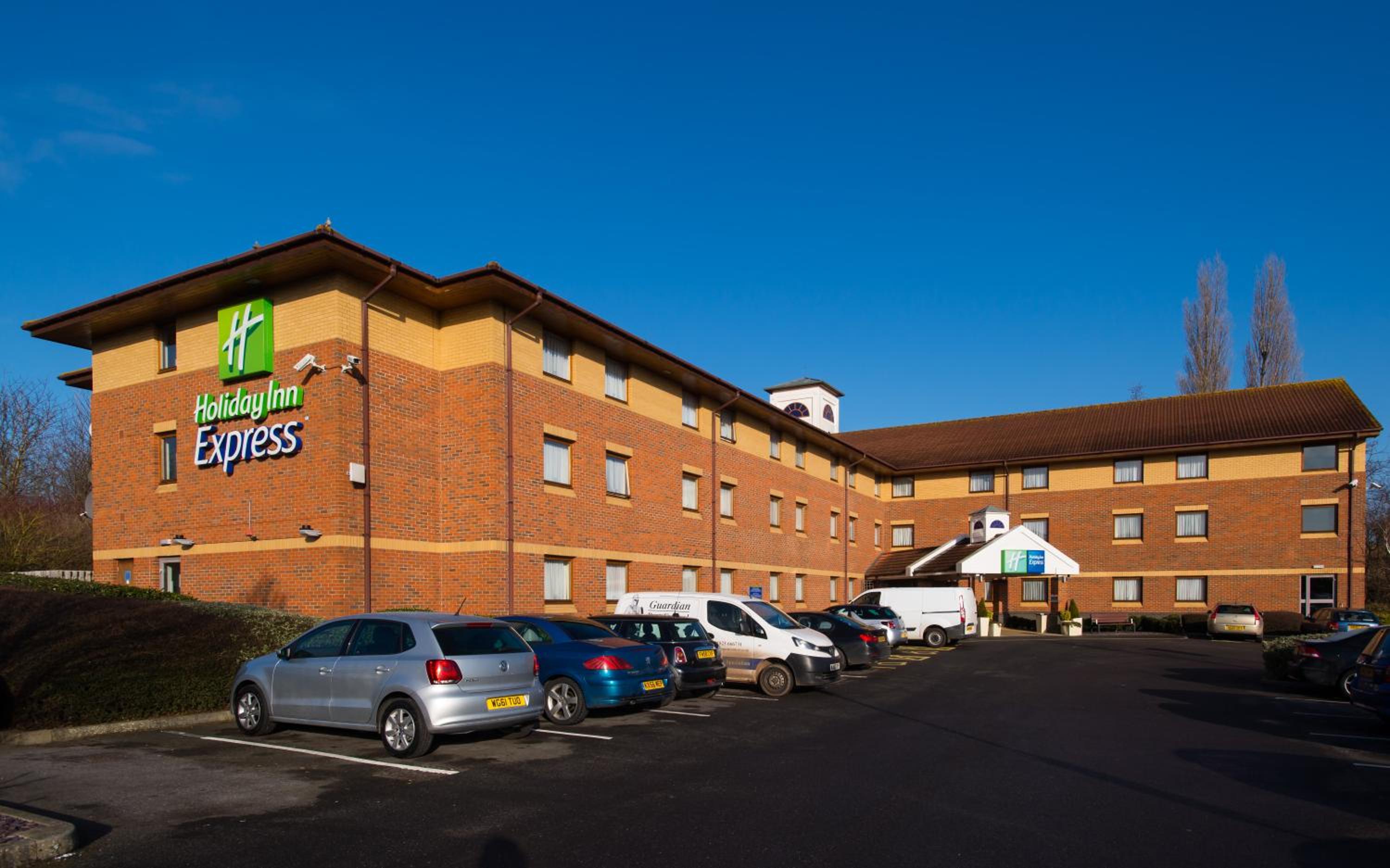 Taunton Vacations - Holiday Inn Express Taunton East, an IHG Hotel - Property Image 1
