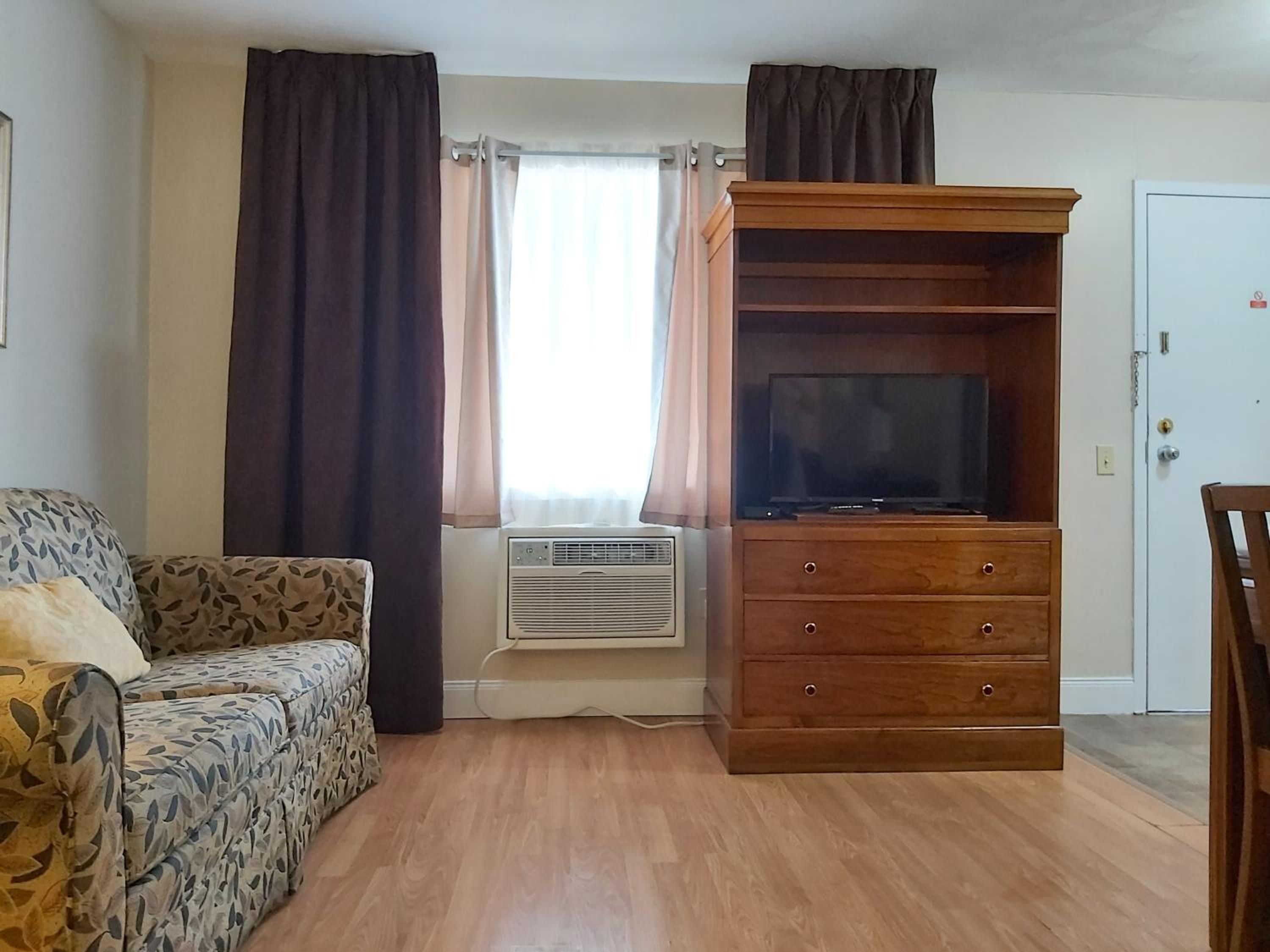 Seely's Motel, photo 82