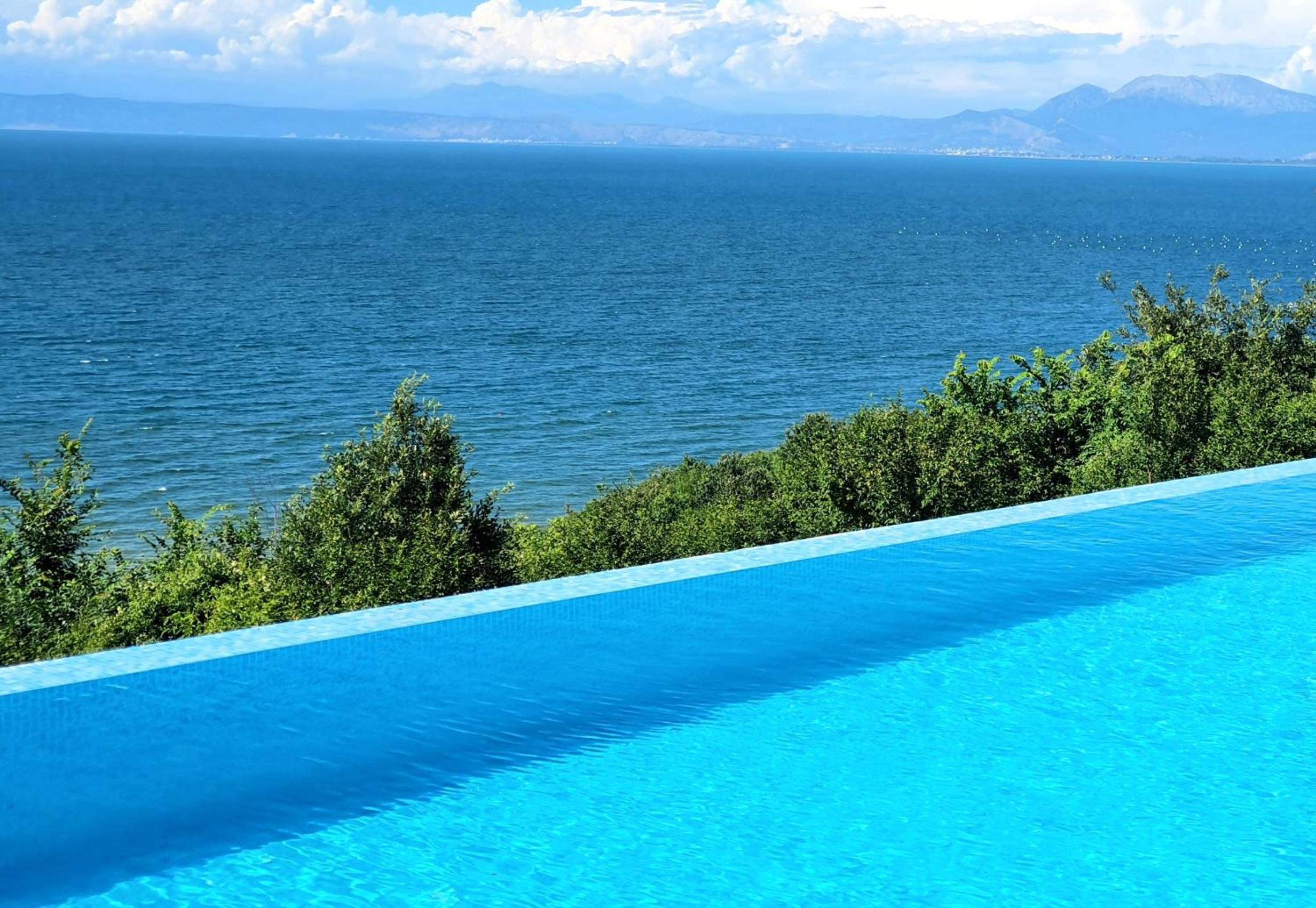 Duplex Seaview Condo
