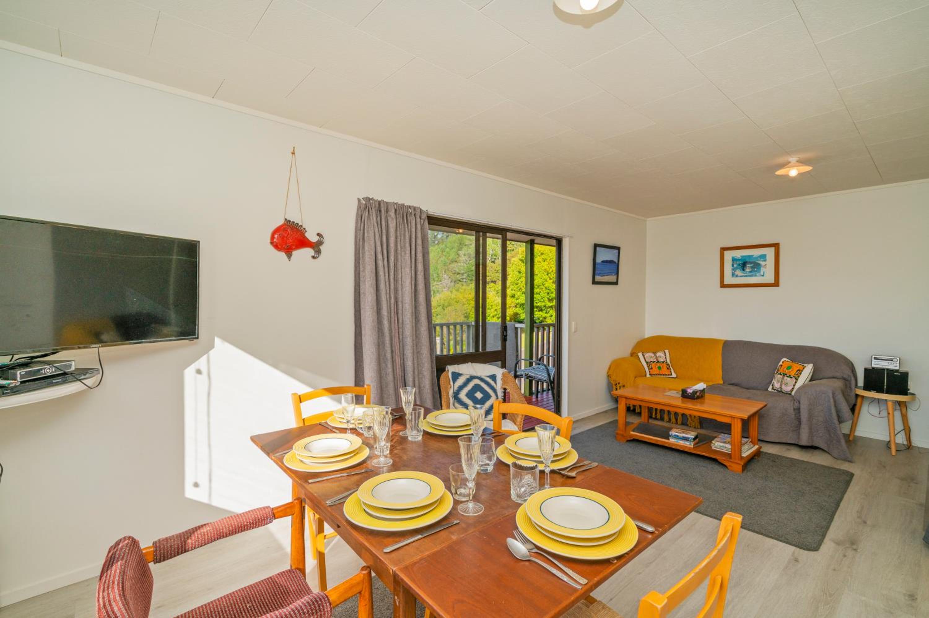 Coastal Hill Retreat - Tairua Holiday Home view 4