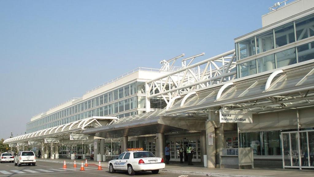 Rancho Cucamonga Vacations - Holiday Inn Express Hotel  Suites Ontario Airport-Mills Mall, an IHG Hotel - Property Image 2