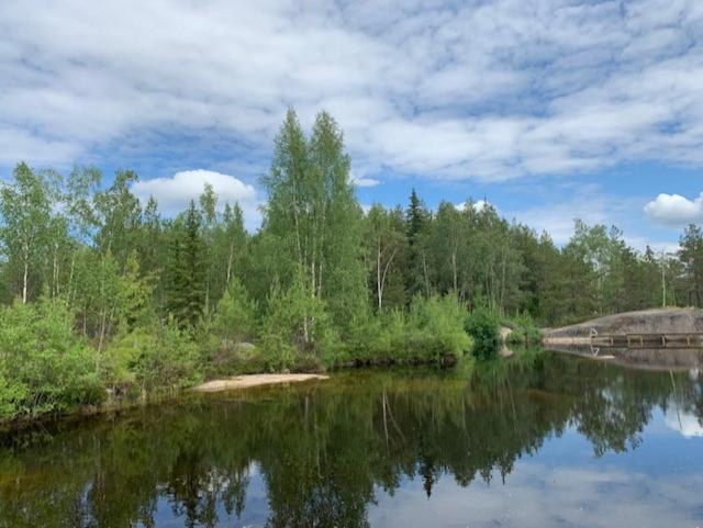 Luxury Holiday Home with Private Lake