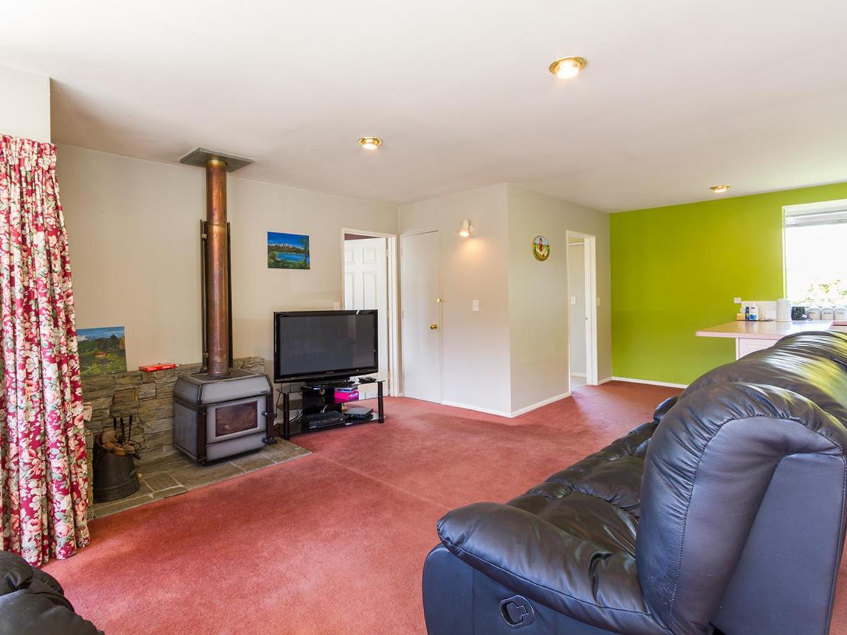 Mill House - Wanaka Holiday Home view 5