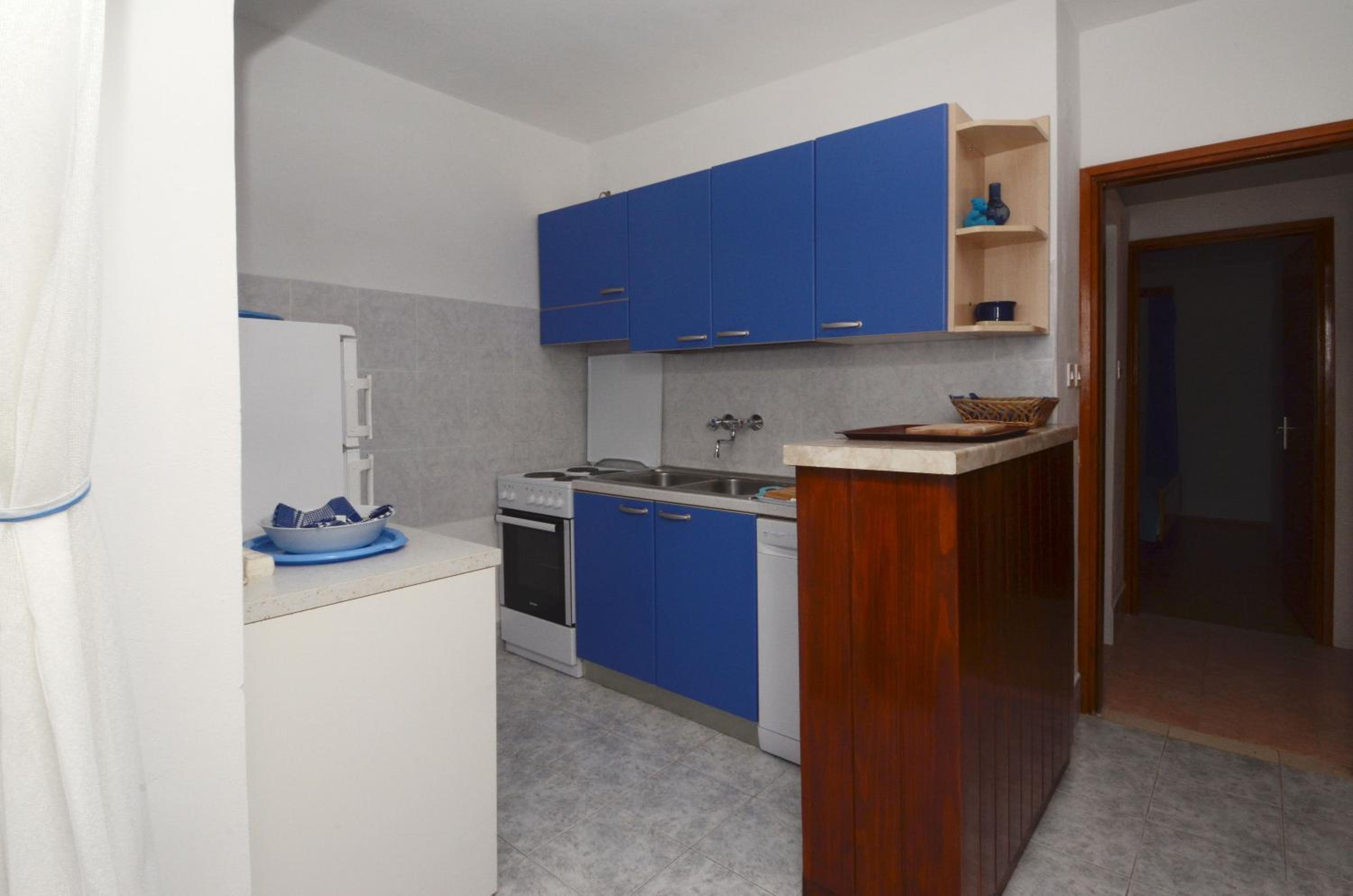 Apartments Ljiljana