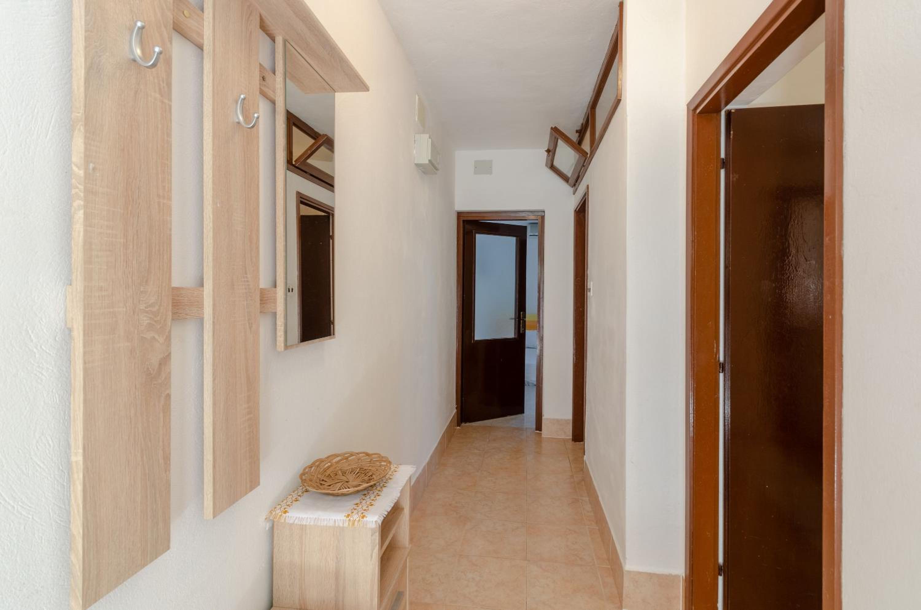Apartments Ljiljana