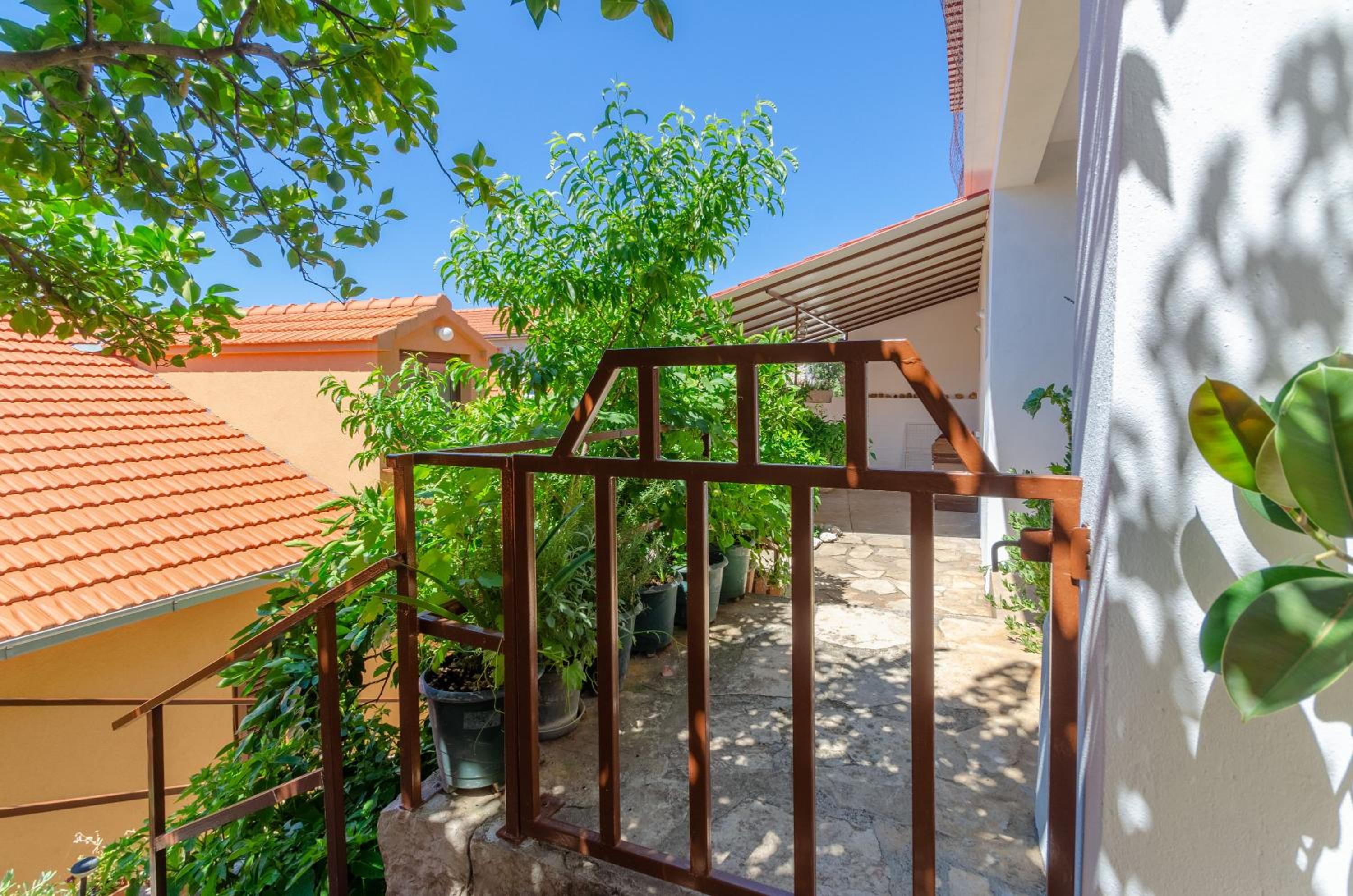 Apartments Ljiljana