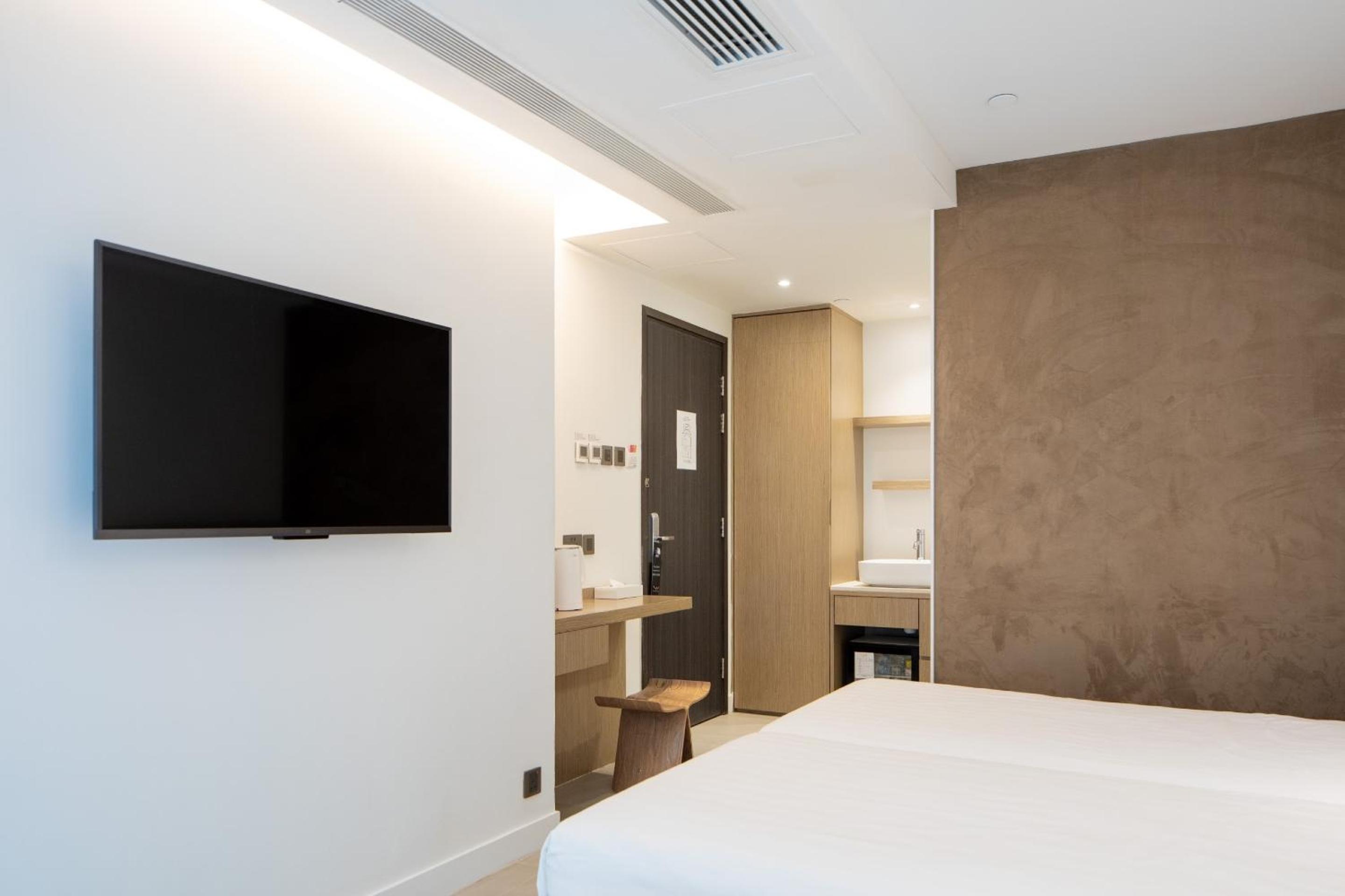 KIFI Boutique Hotel