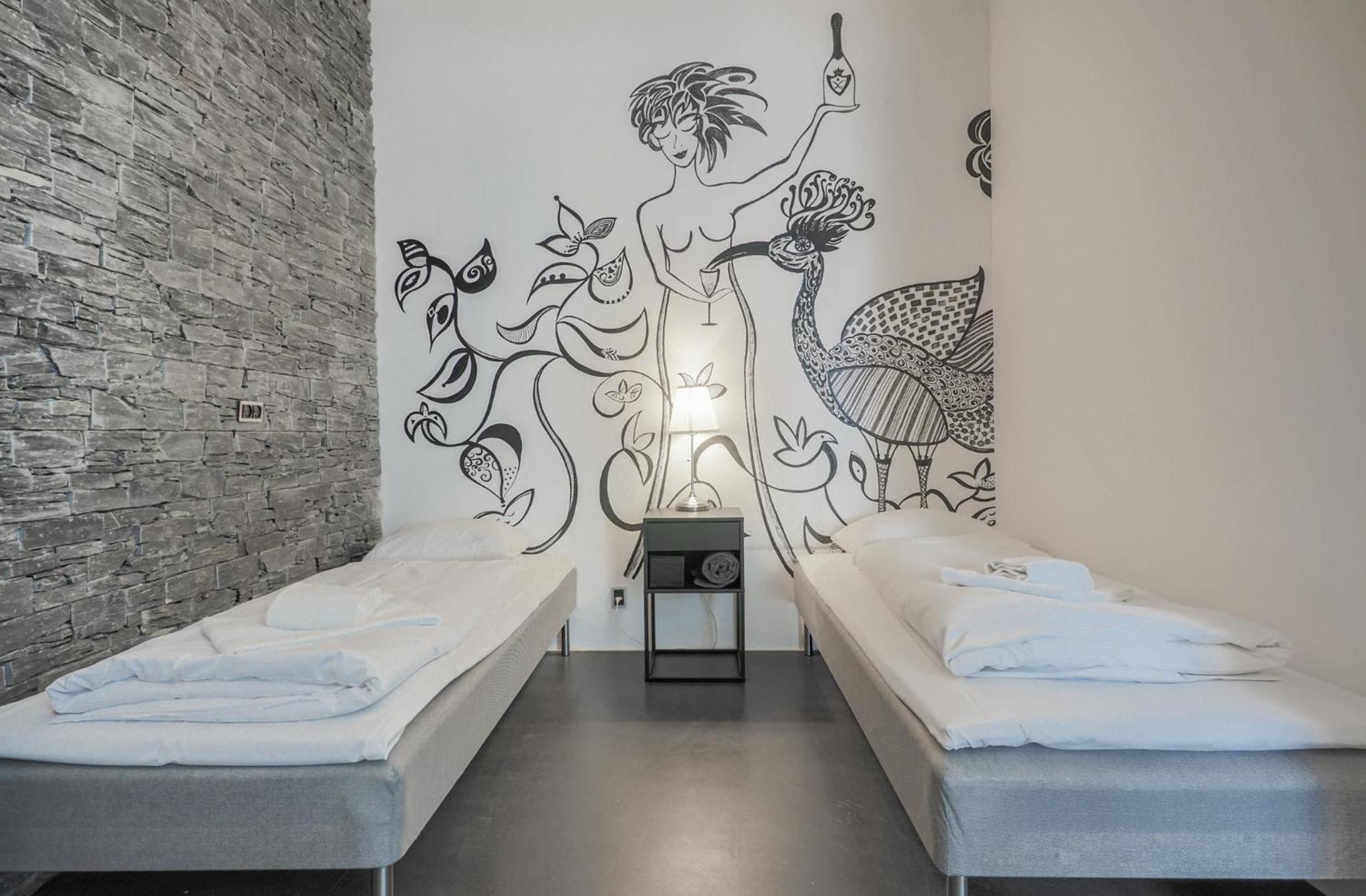 High-end apartment with rooftop terrace and gym