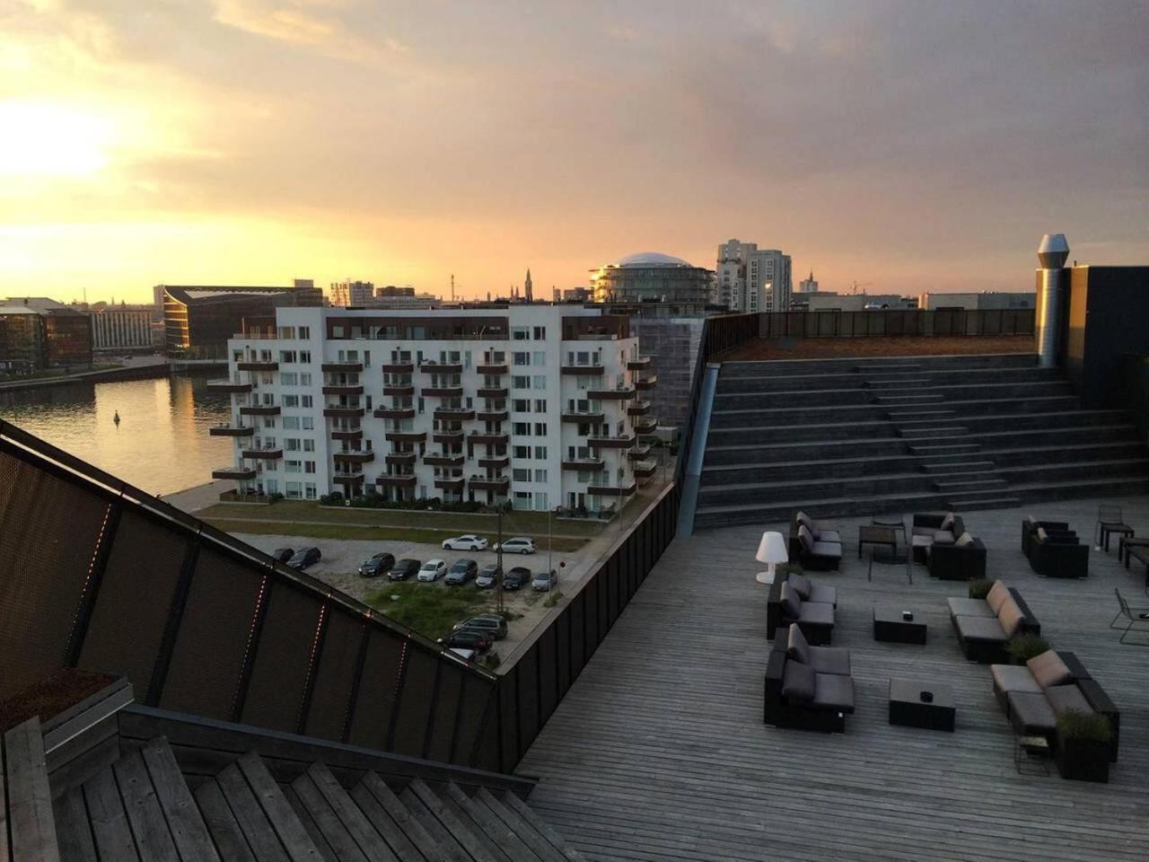 High-end apartment with rooftop terrace and gym