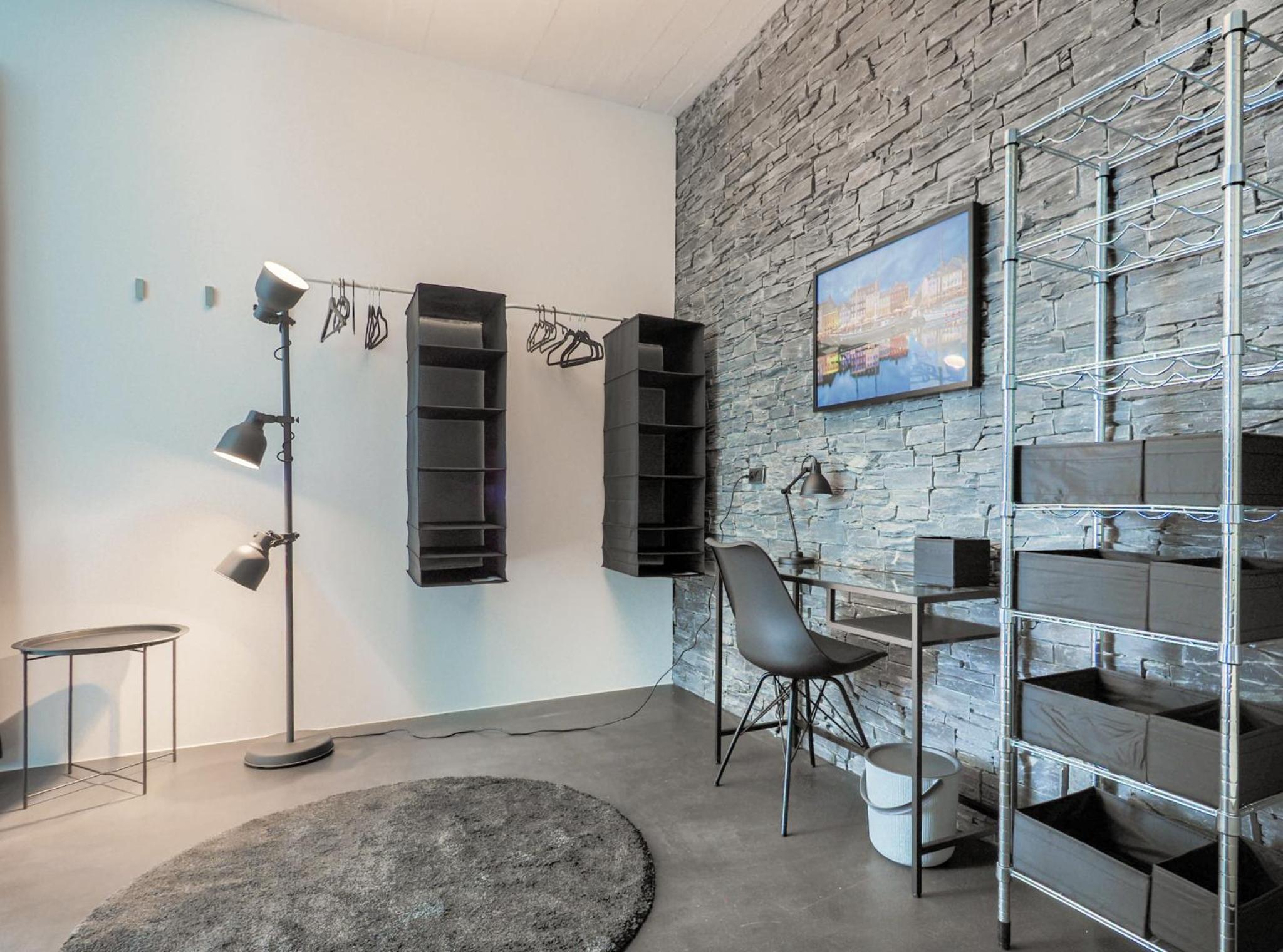 High-end apartment with rooftop terrace and gym
