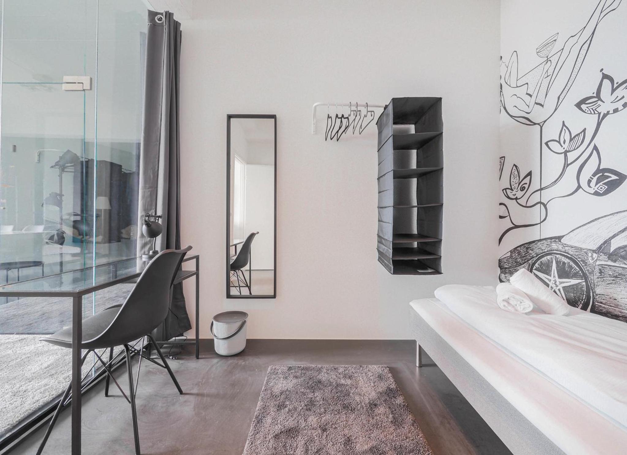 High-end apartment with rooftop terrace and gym