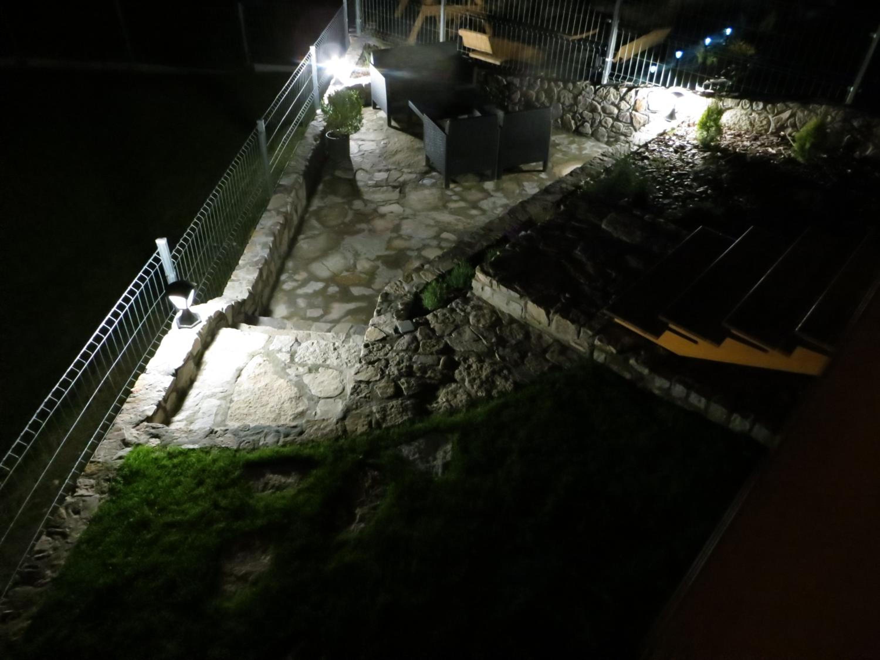 Photo 37