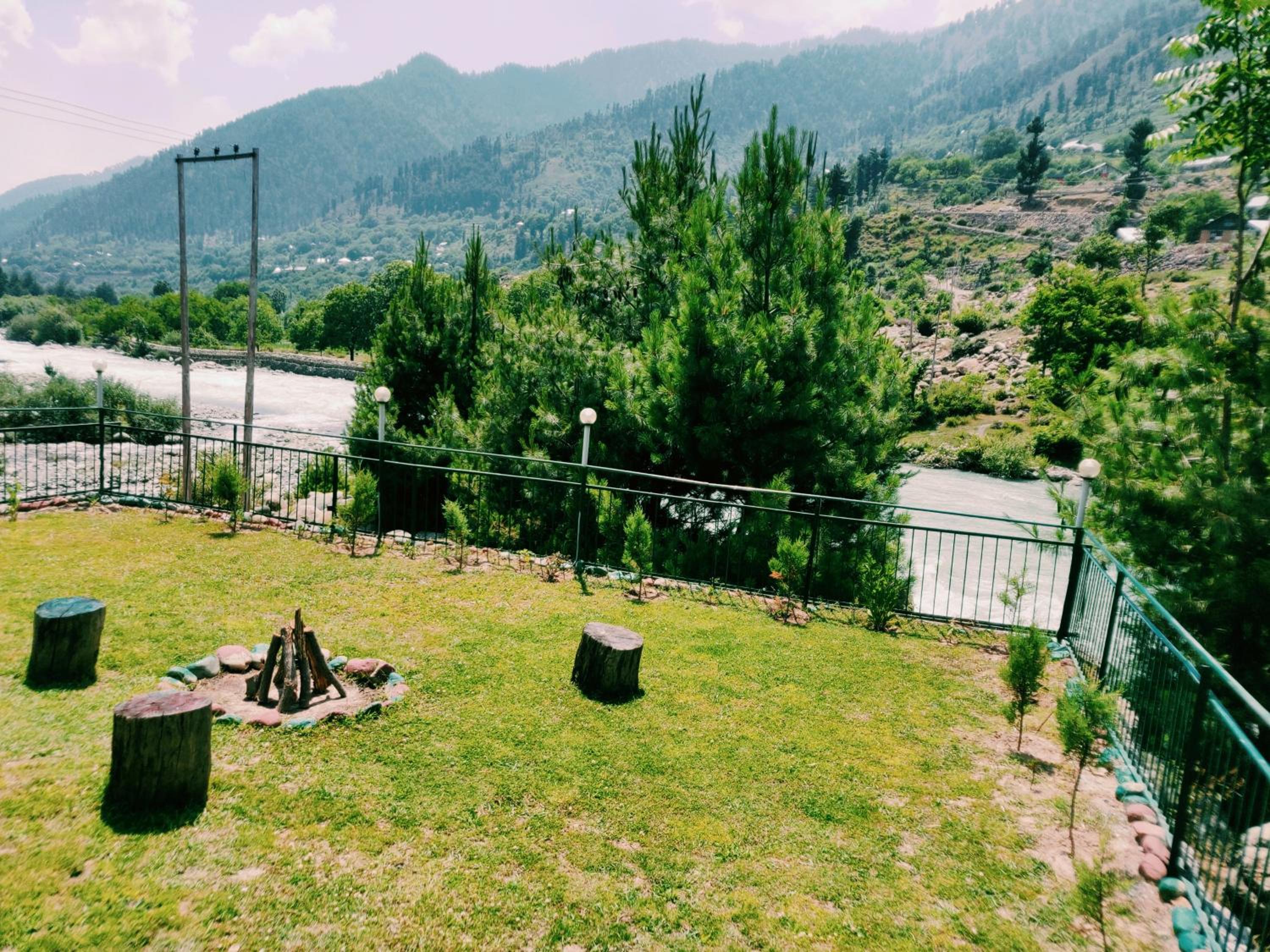 Walisons Peace Resort view 4