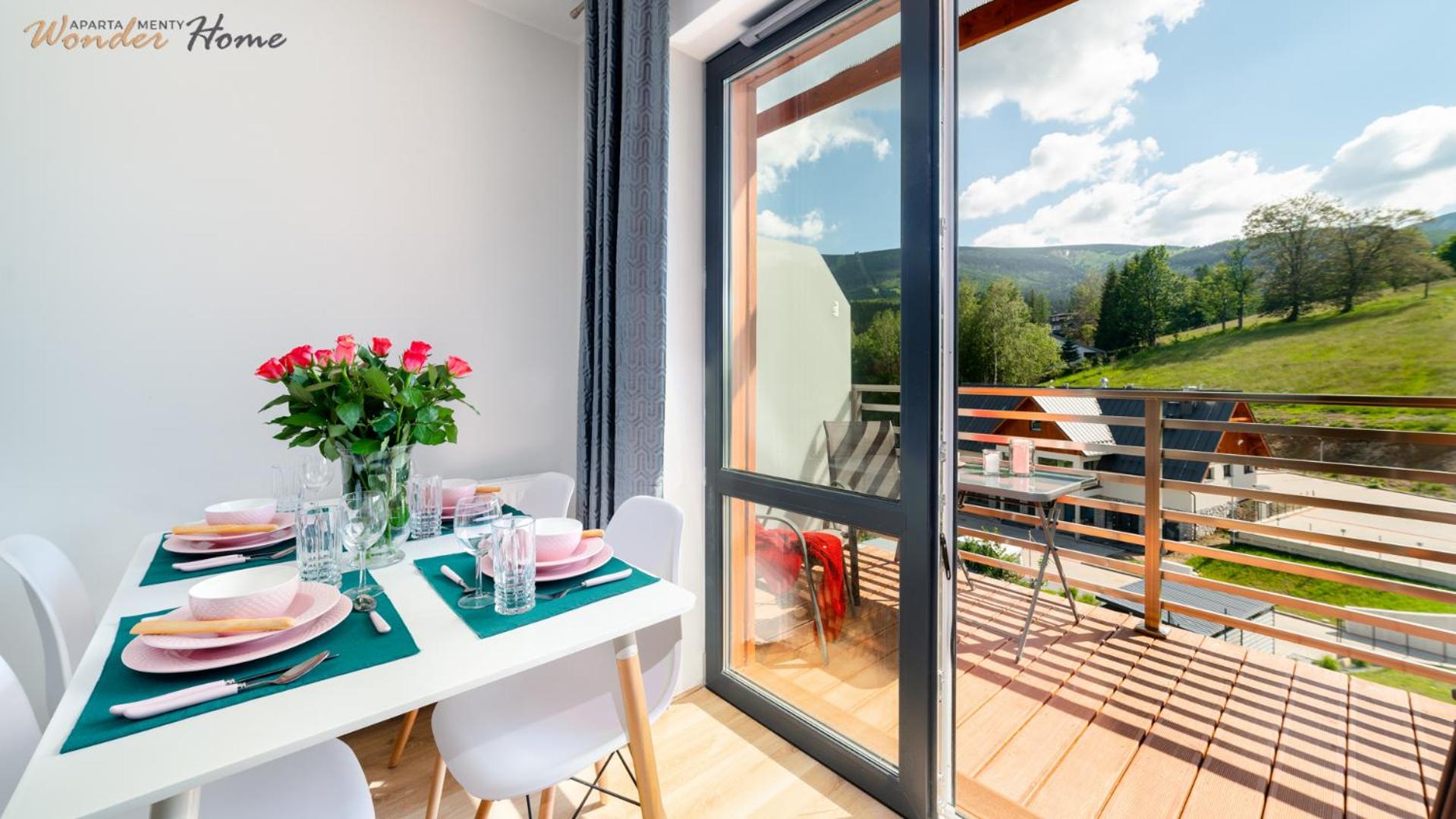 Wonder Home - Apartamenty blisko wyciągów Ski Arena, parku wodnego, restauracji, Kościółka Wang