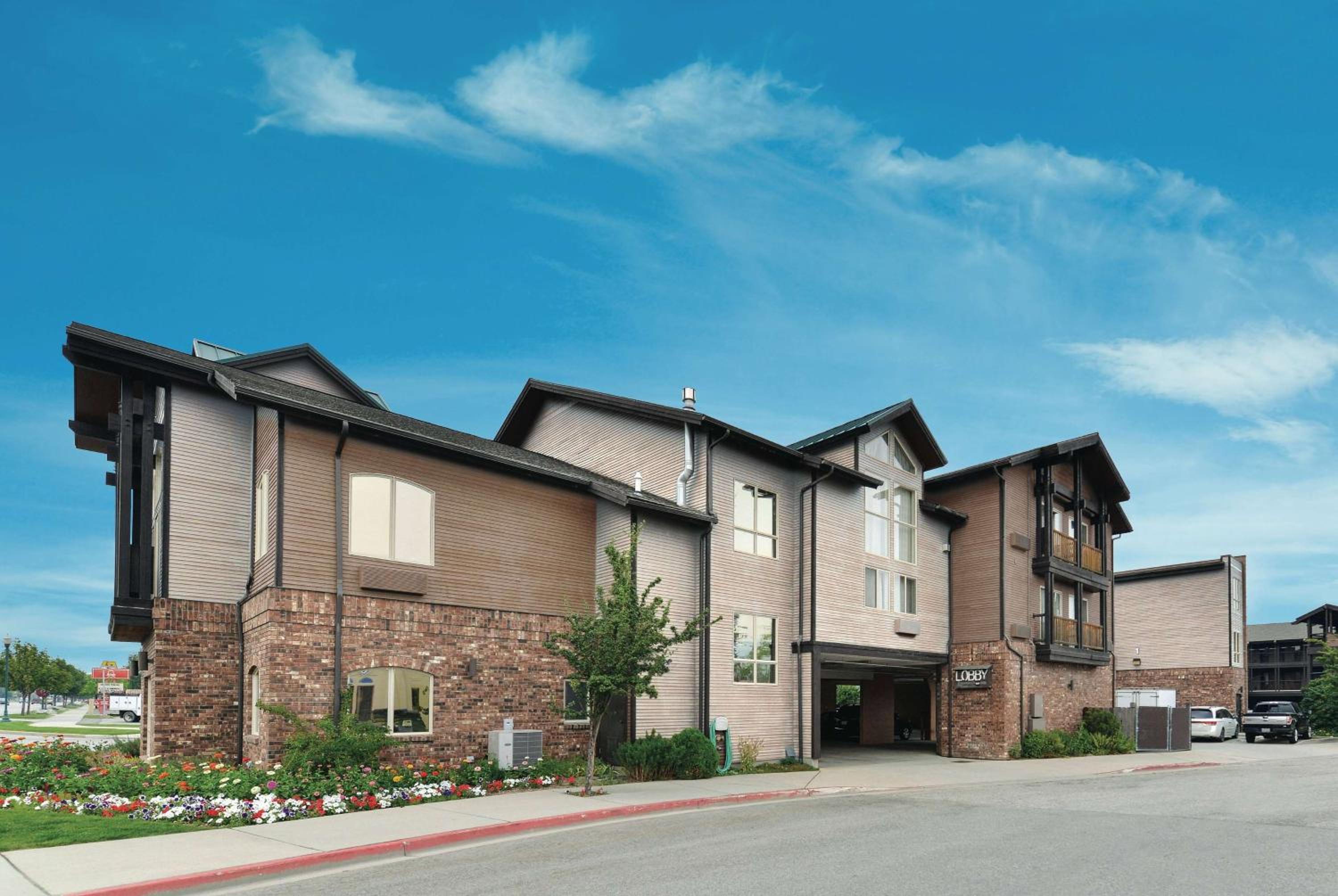 Sandpoint Vacations - Cedar Street Hotel  Suites - Property Image 62