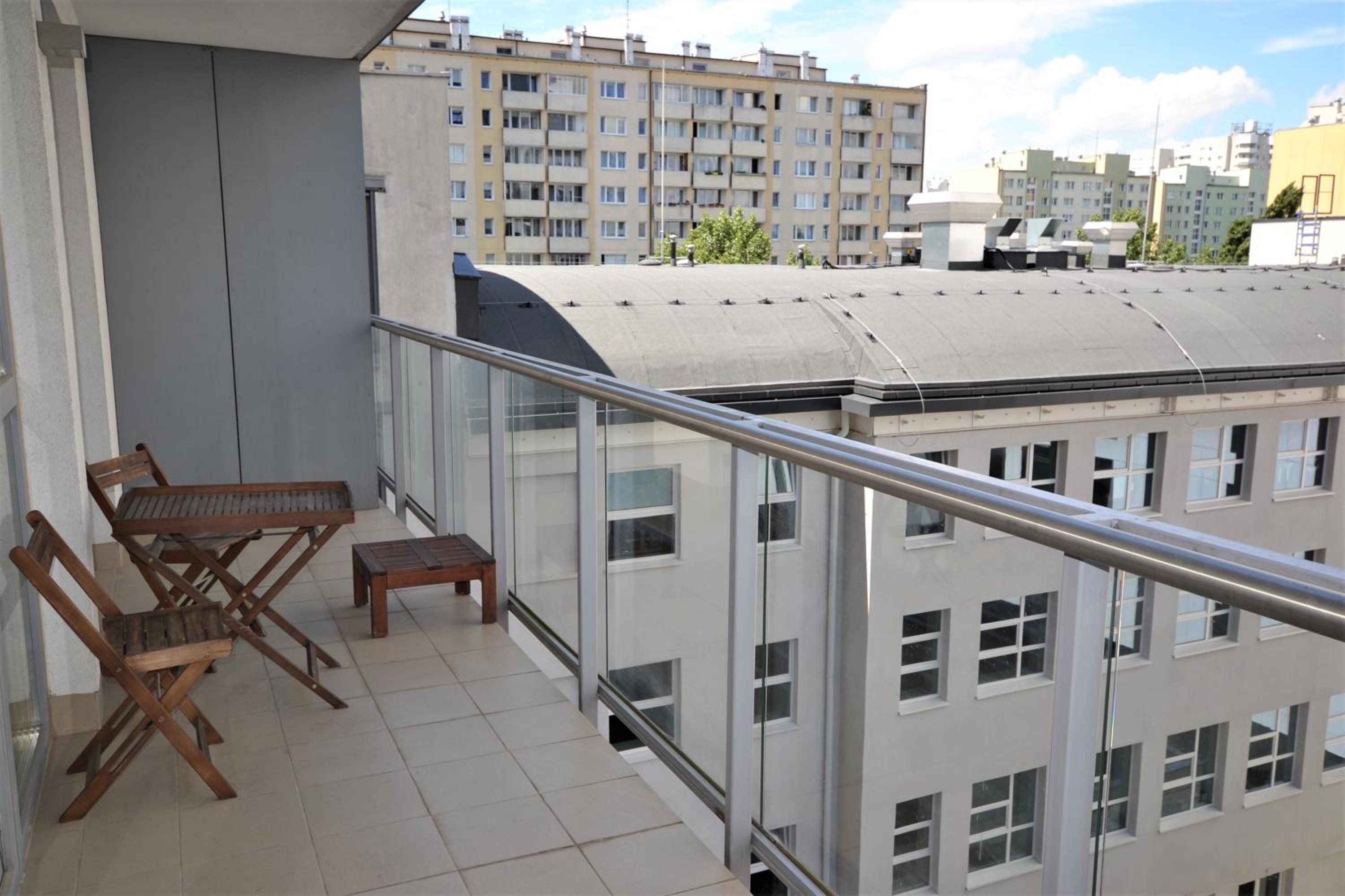 balcony