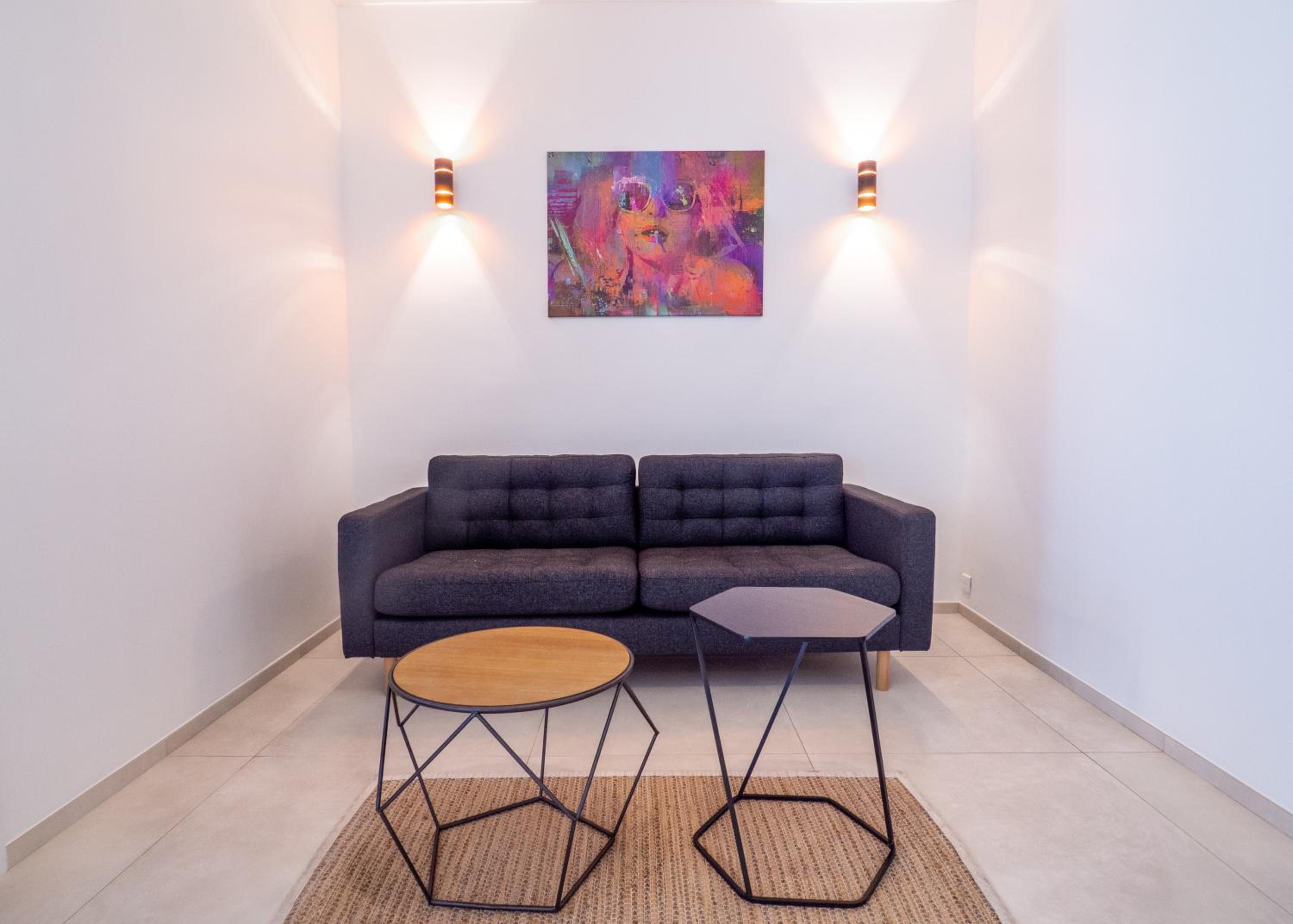 Grand appartement 4 pièces centre de Cannes photo 4