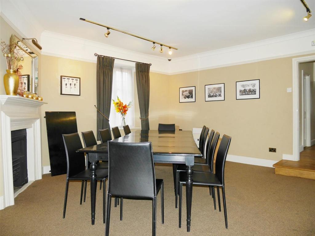 meeting & event spaces