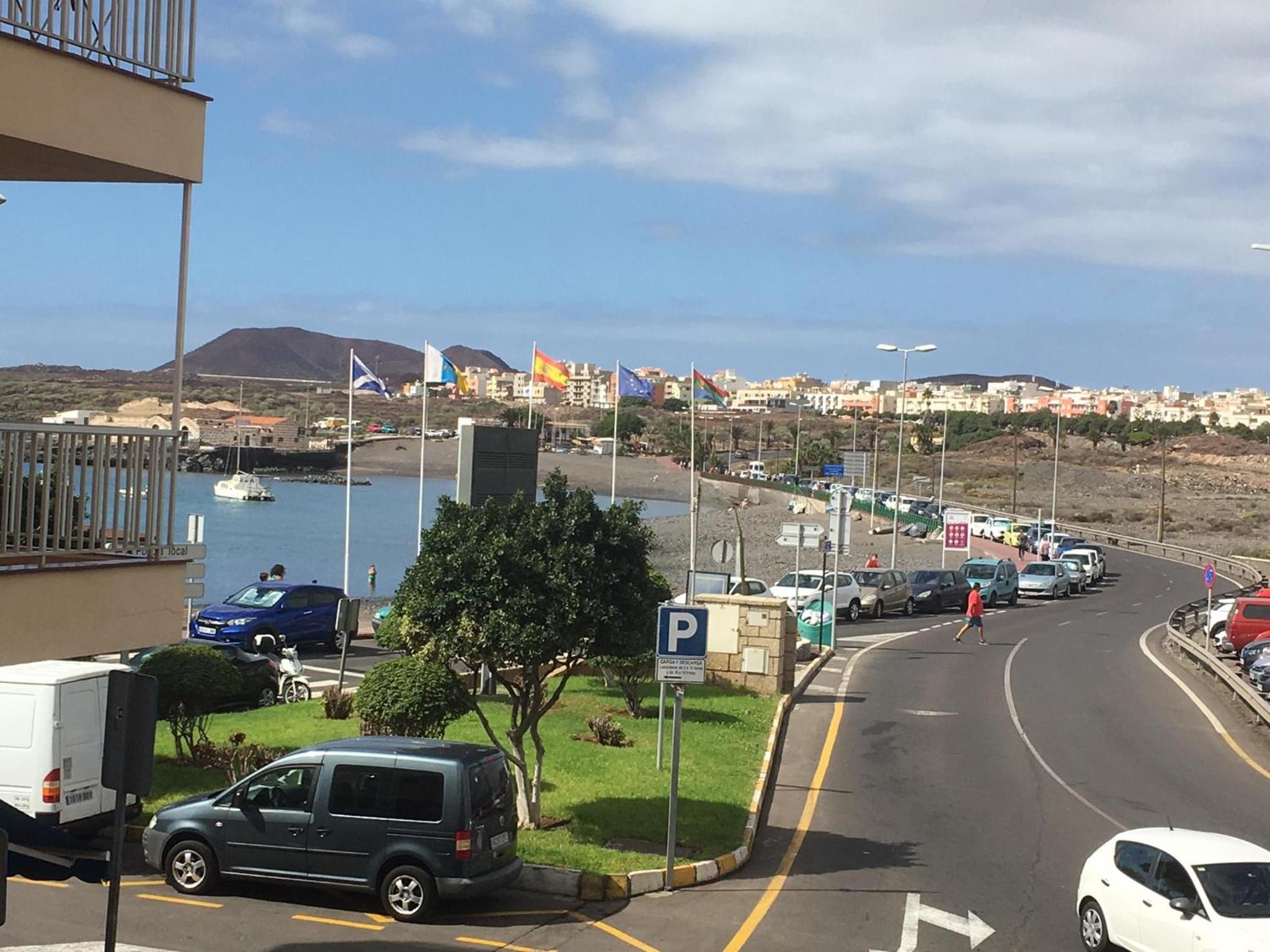 Vacacional playa Las Galletas photo 1