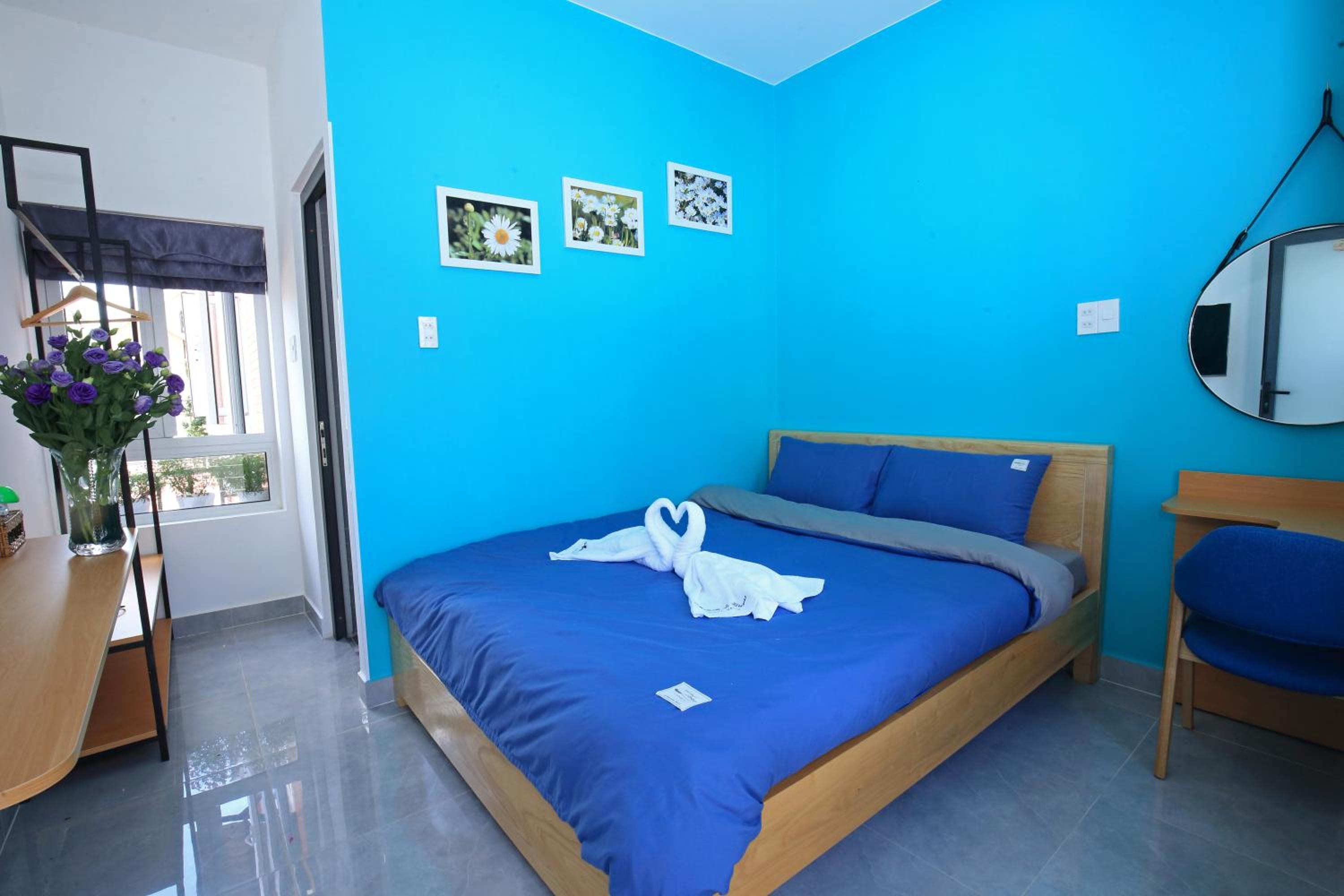 Photo 12