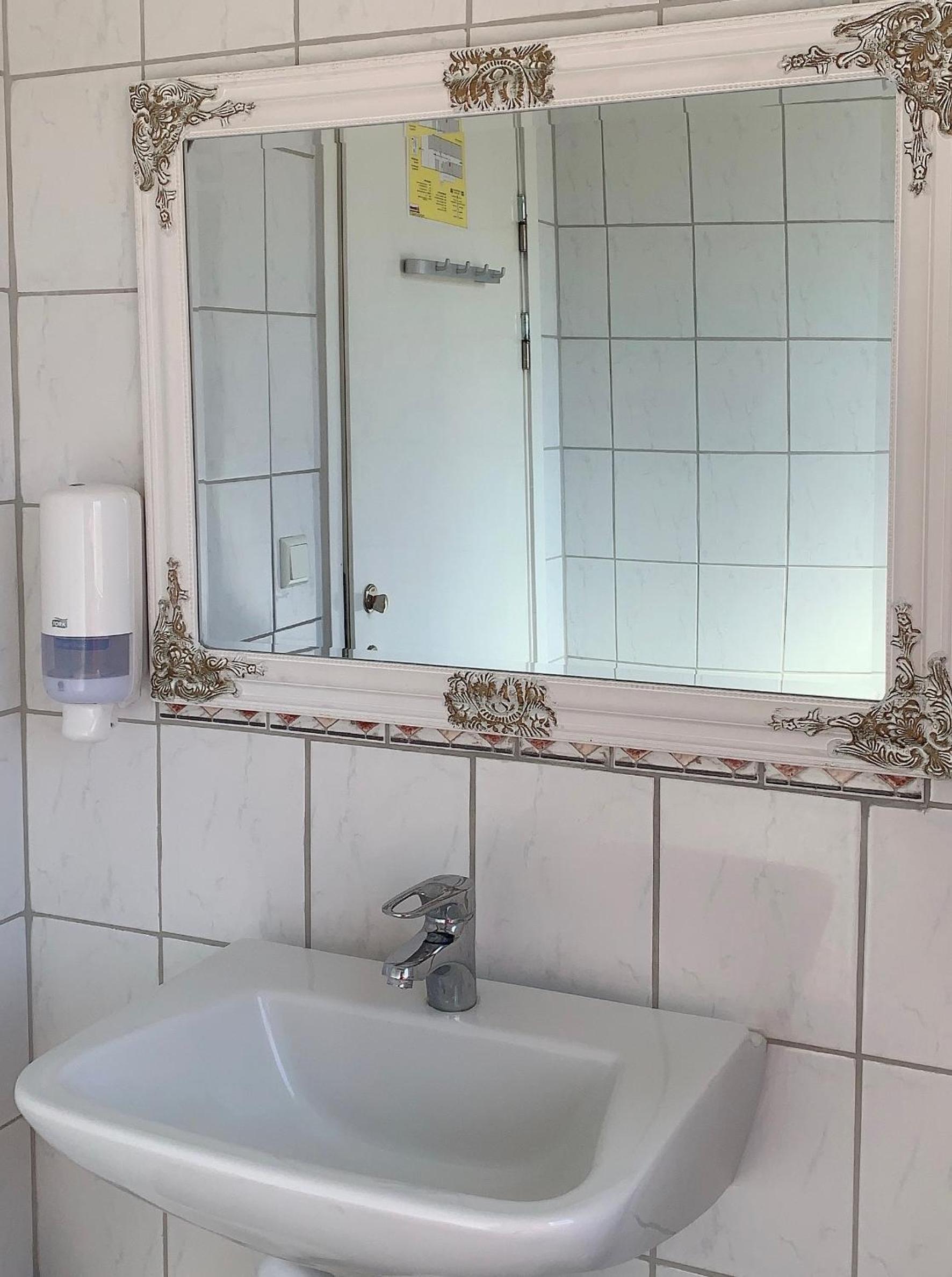 Vandrarhem & Lofthus Solstickan Mellbystrand