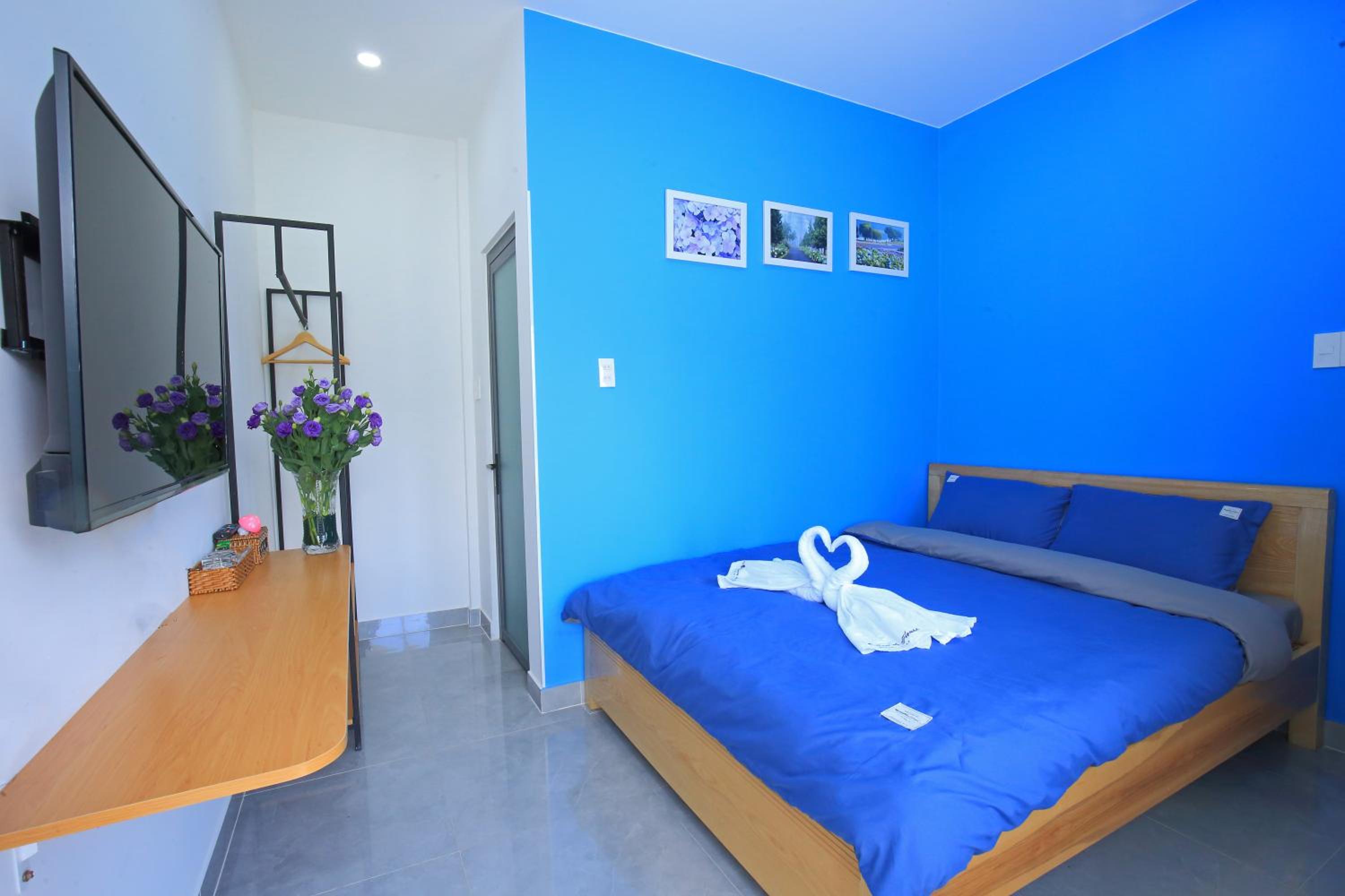 Photo 10