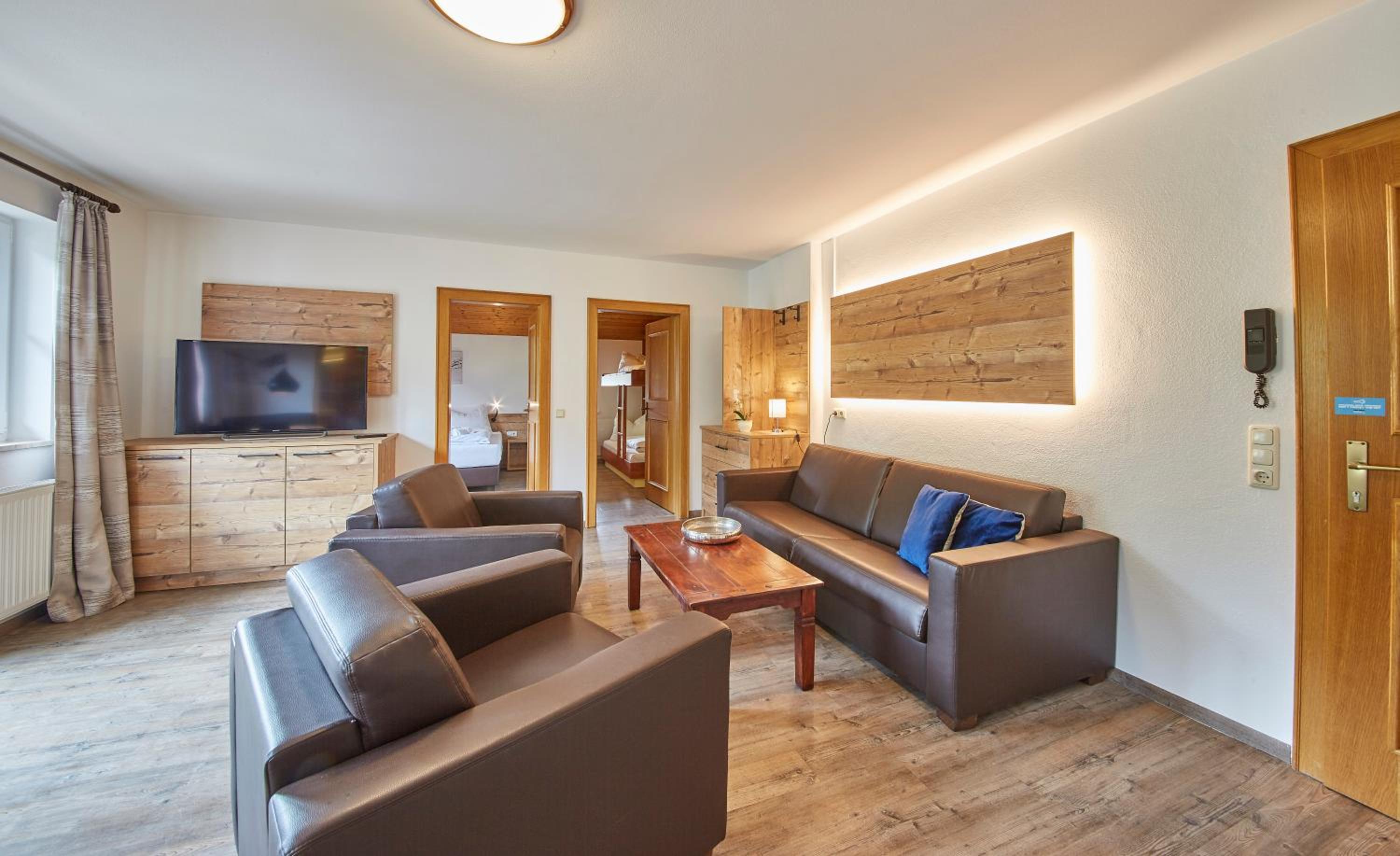Delfi Ski & Bike Appartements view 5