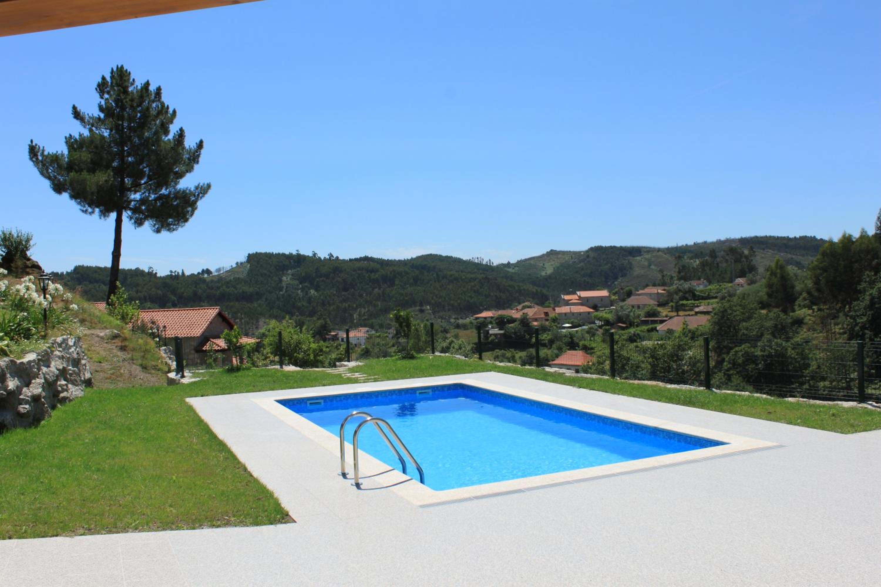 CASA das Leiras view 4