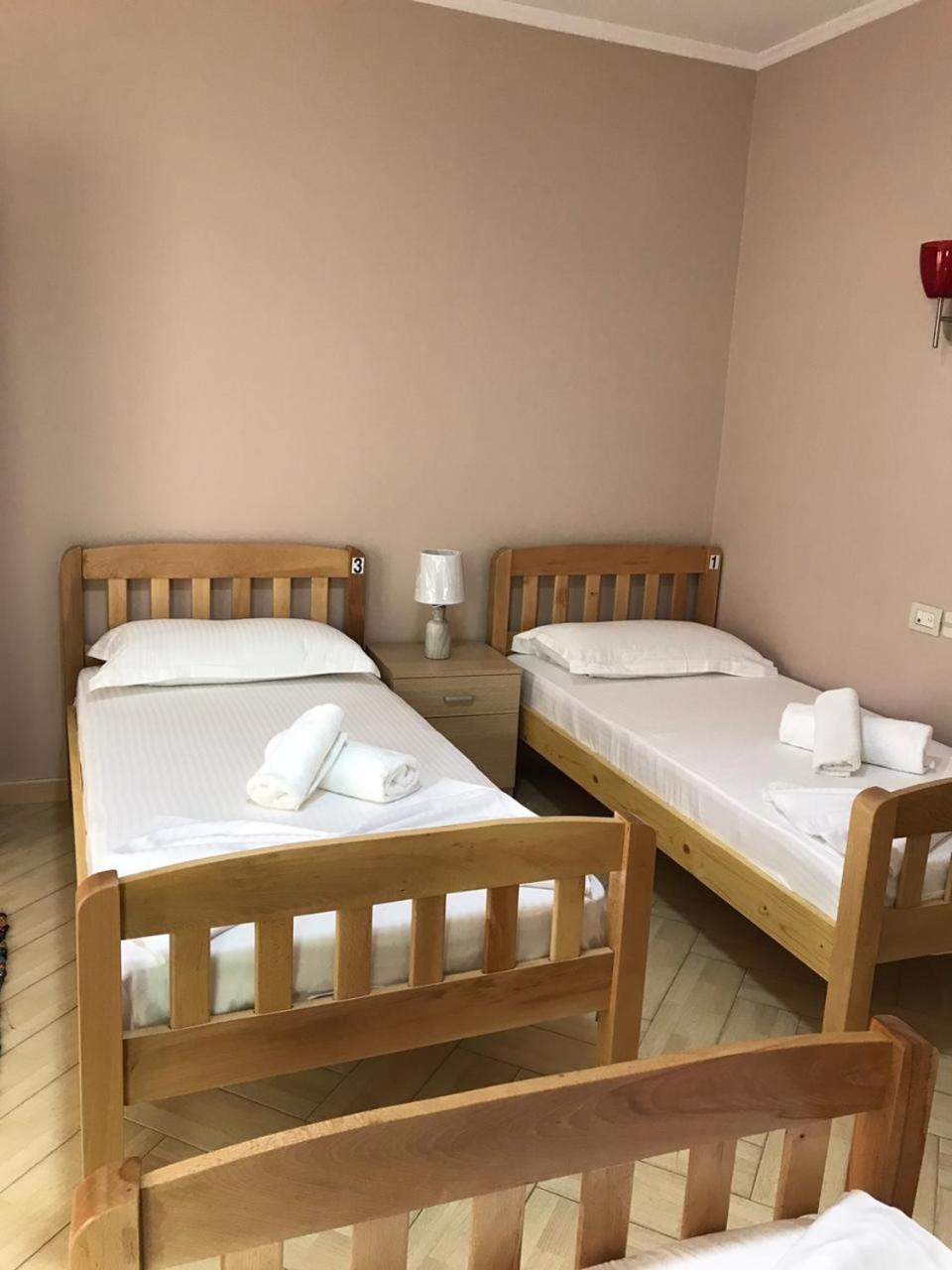 Hotel Durres Vila 53