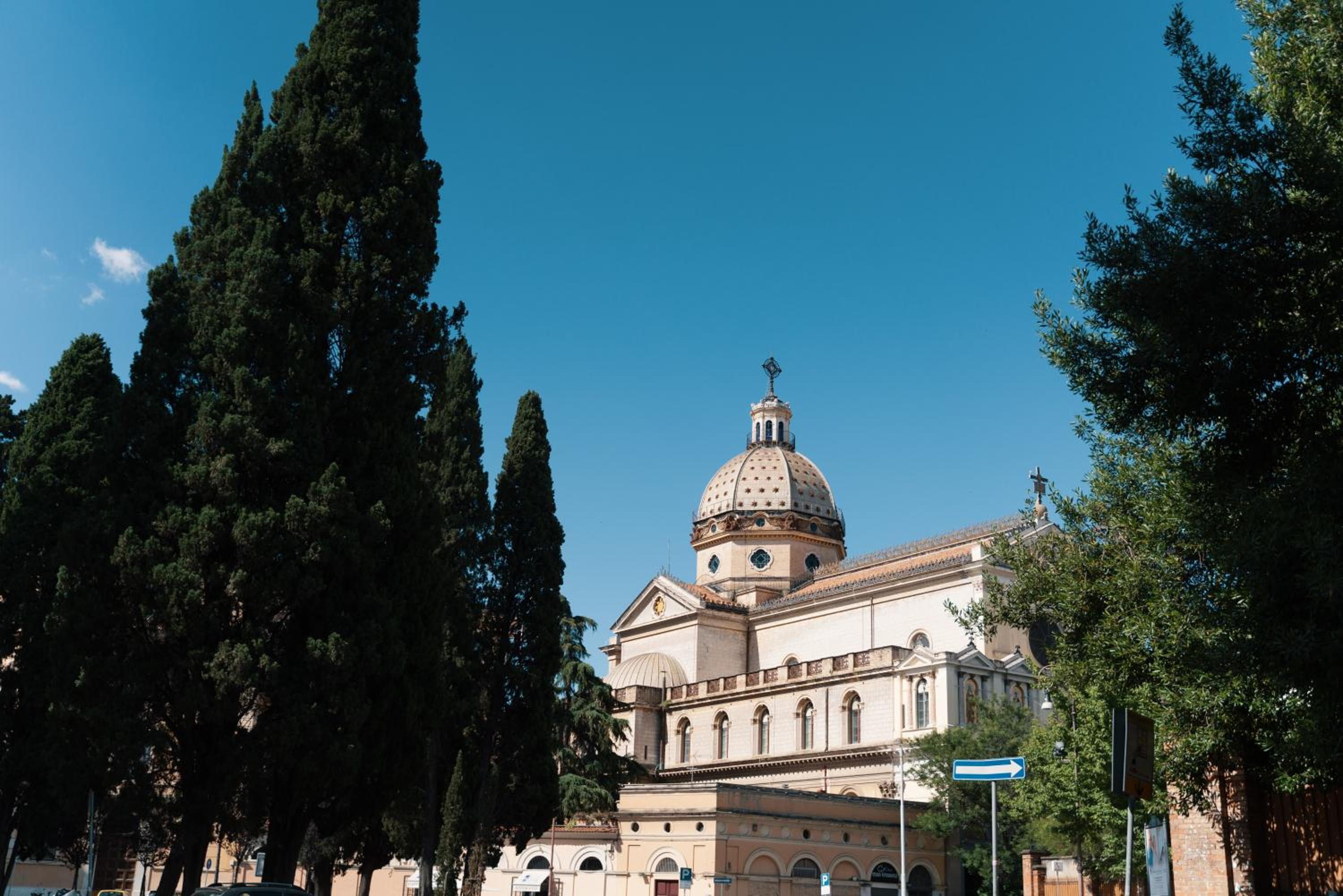 Domus Quiritum Elite, Vatican luxury apartment