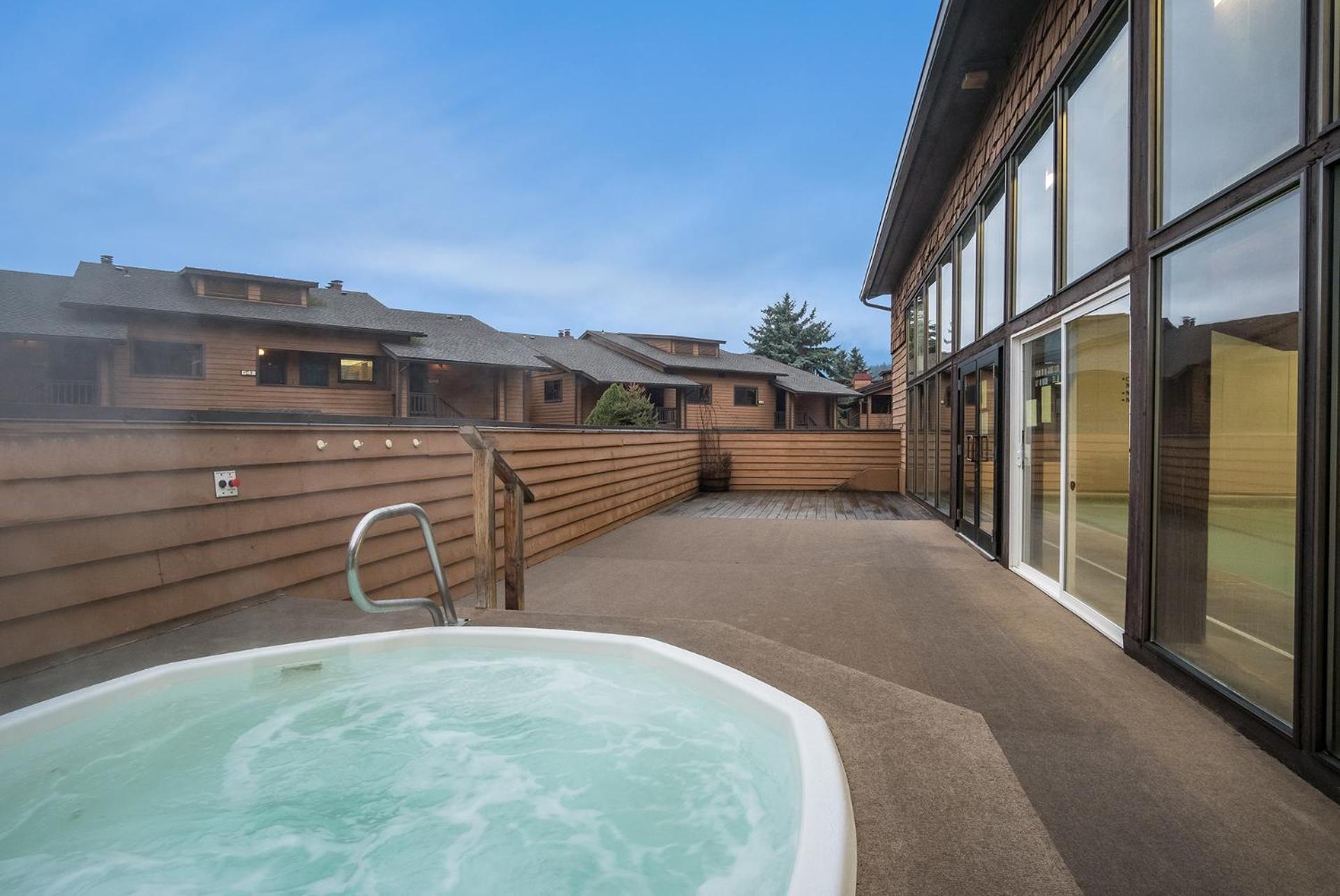 Pend Oreille Shores Resort - Property Image 24