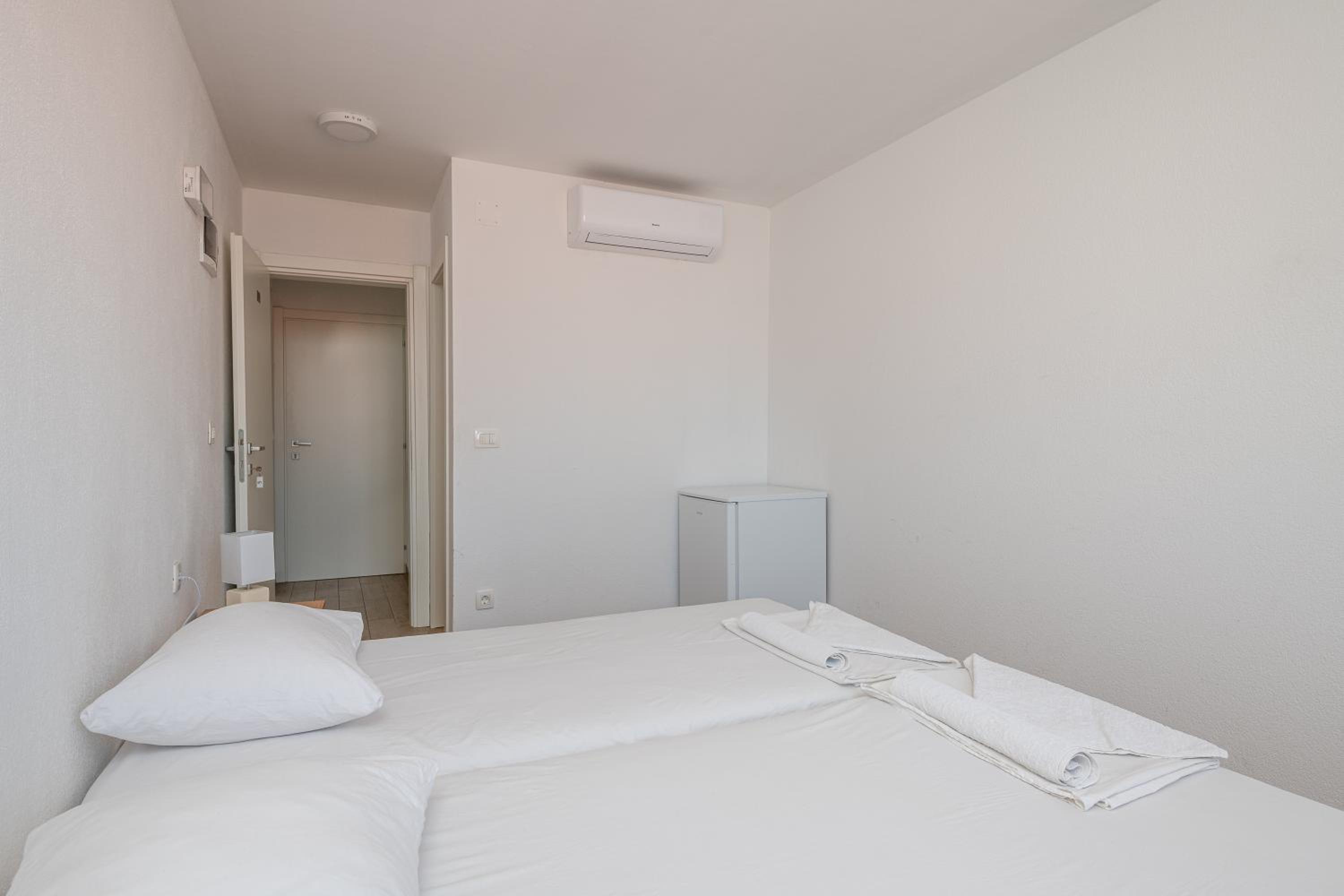 Country House Pansion view 5