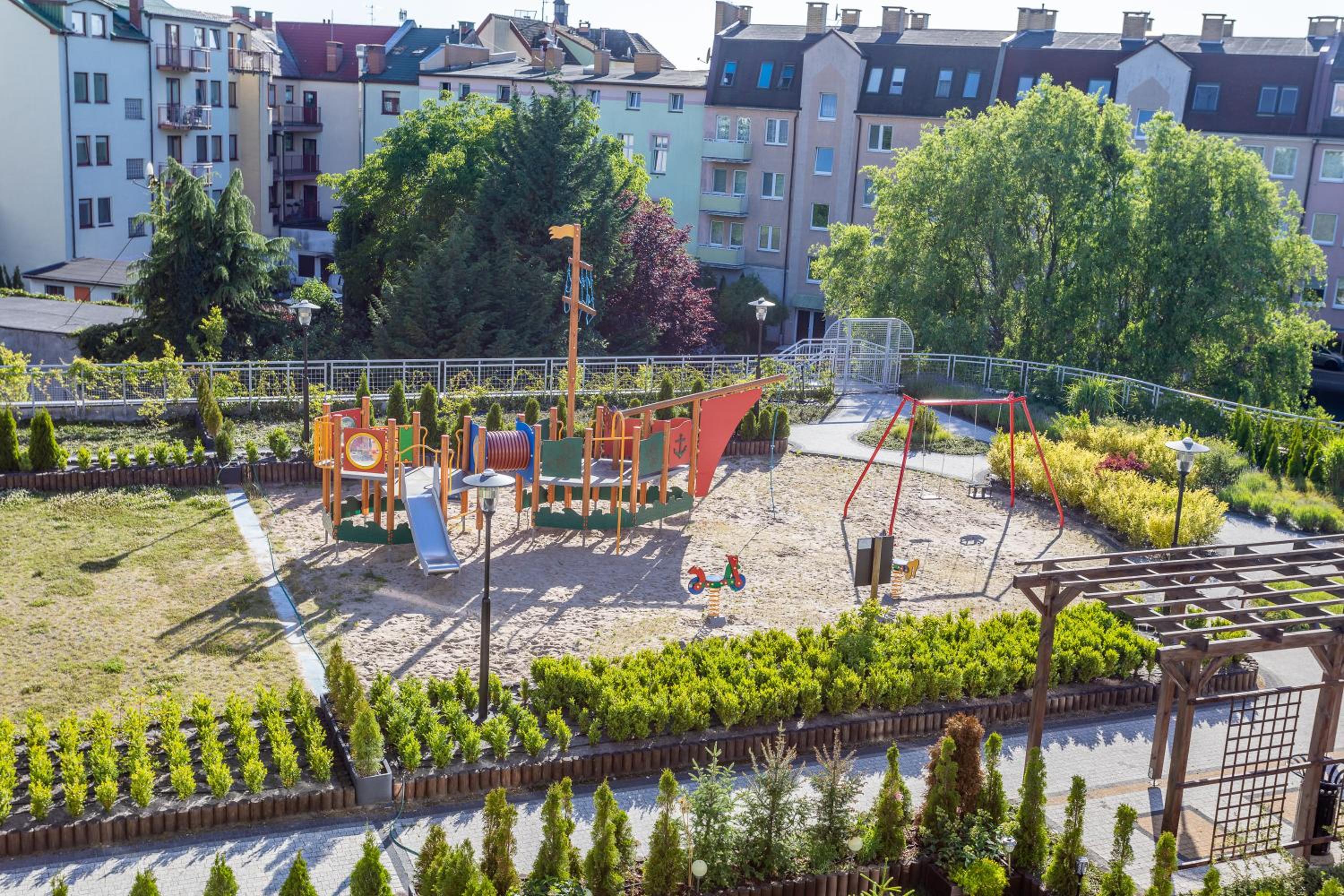 activities & amenities