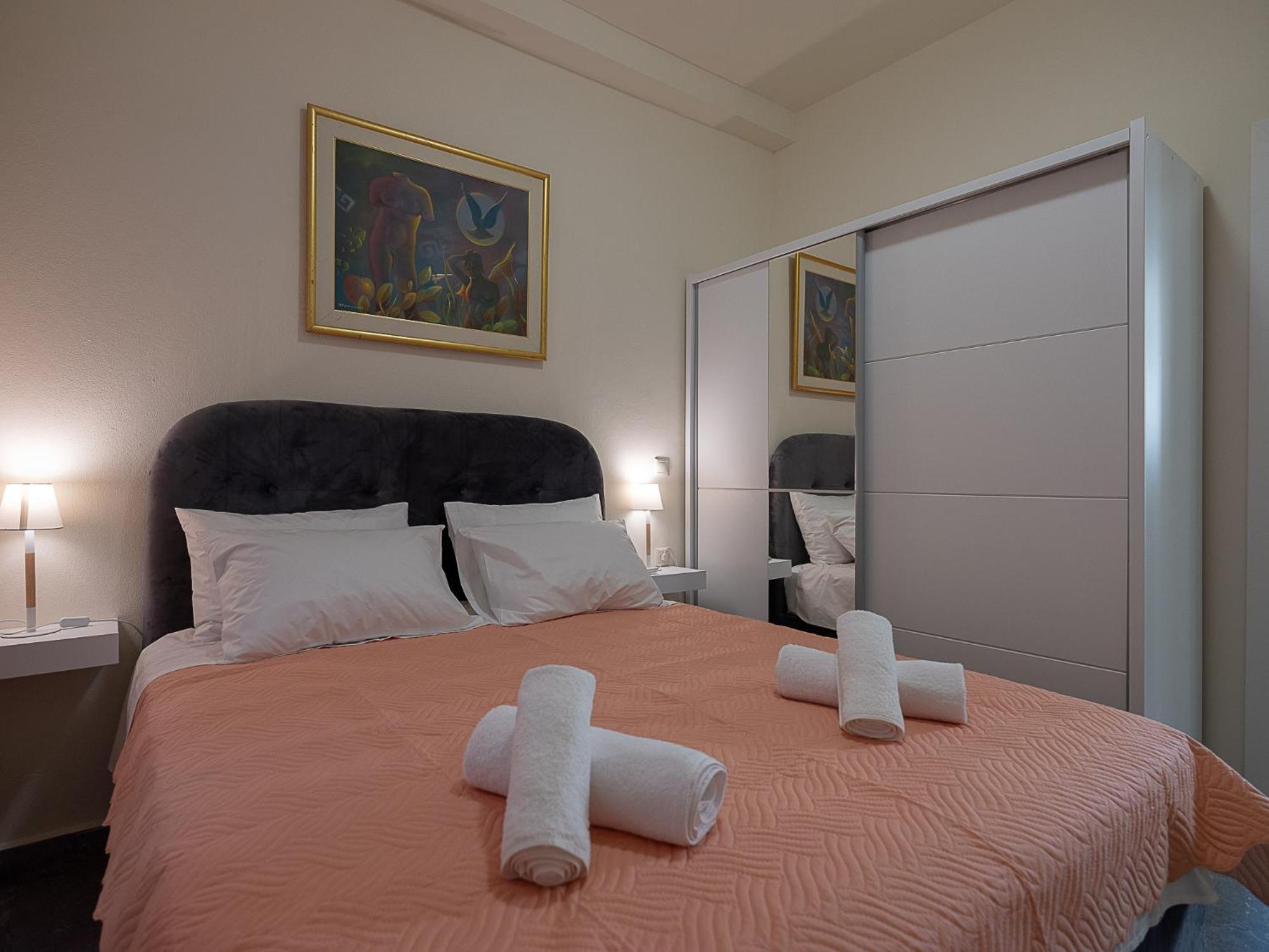 Luxury Apts Heraklion Center - Image 2