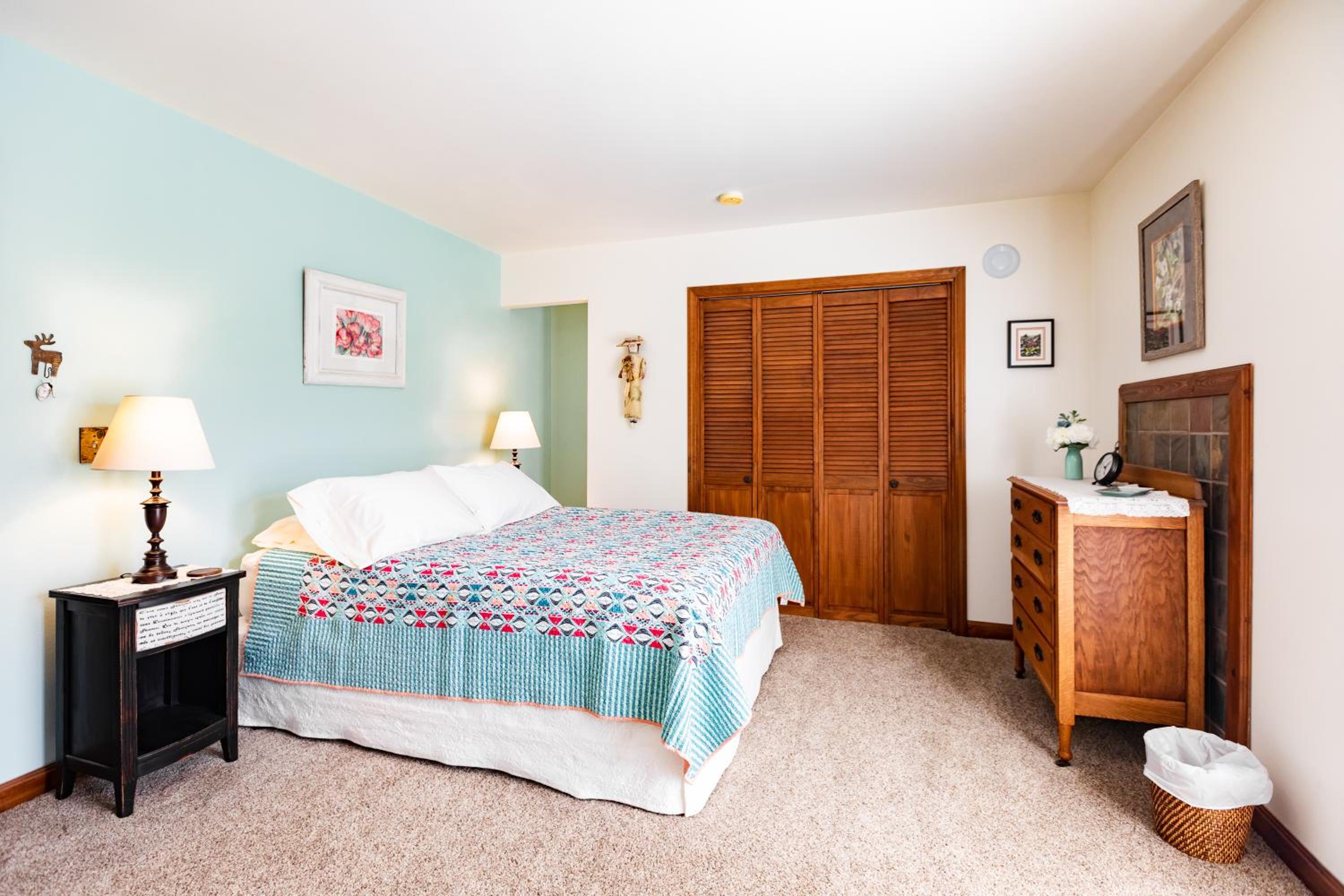 Inn at Tern Lake