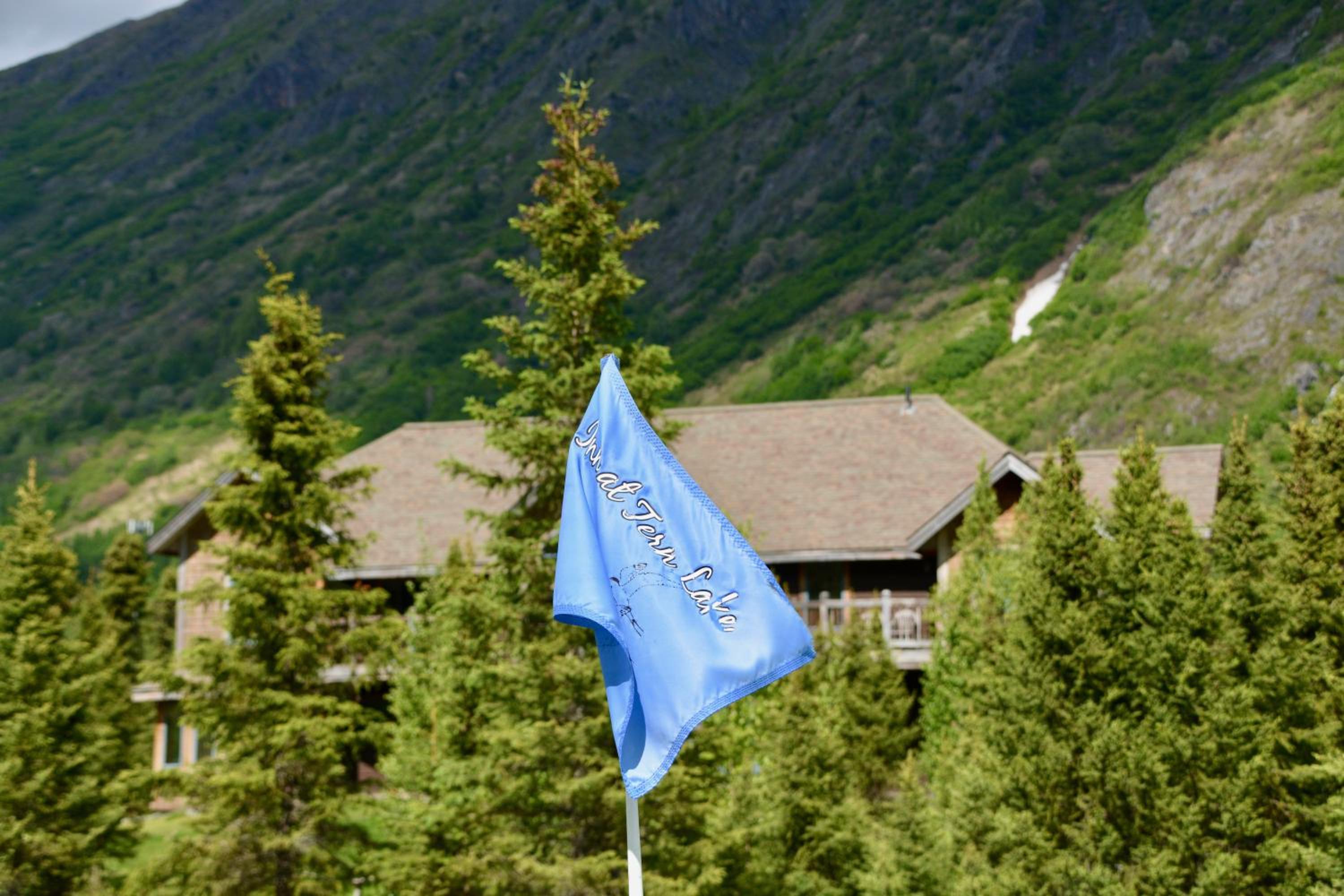 Inn at Tern Lake