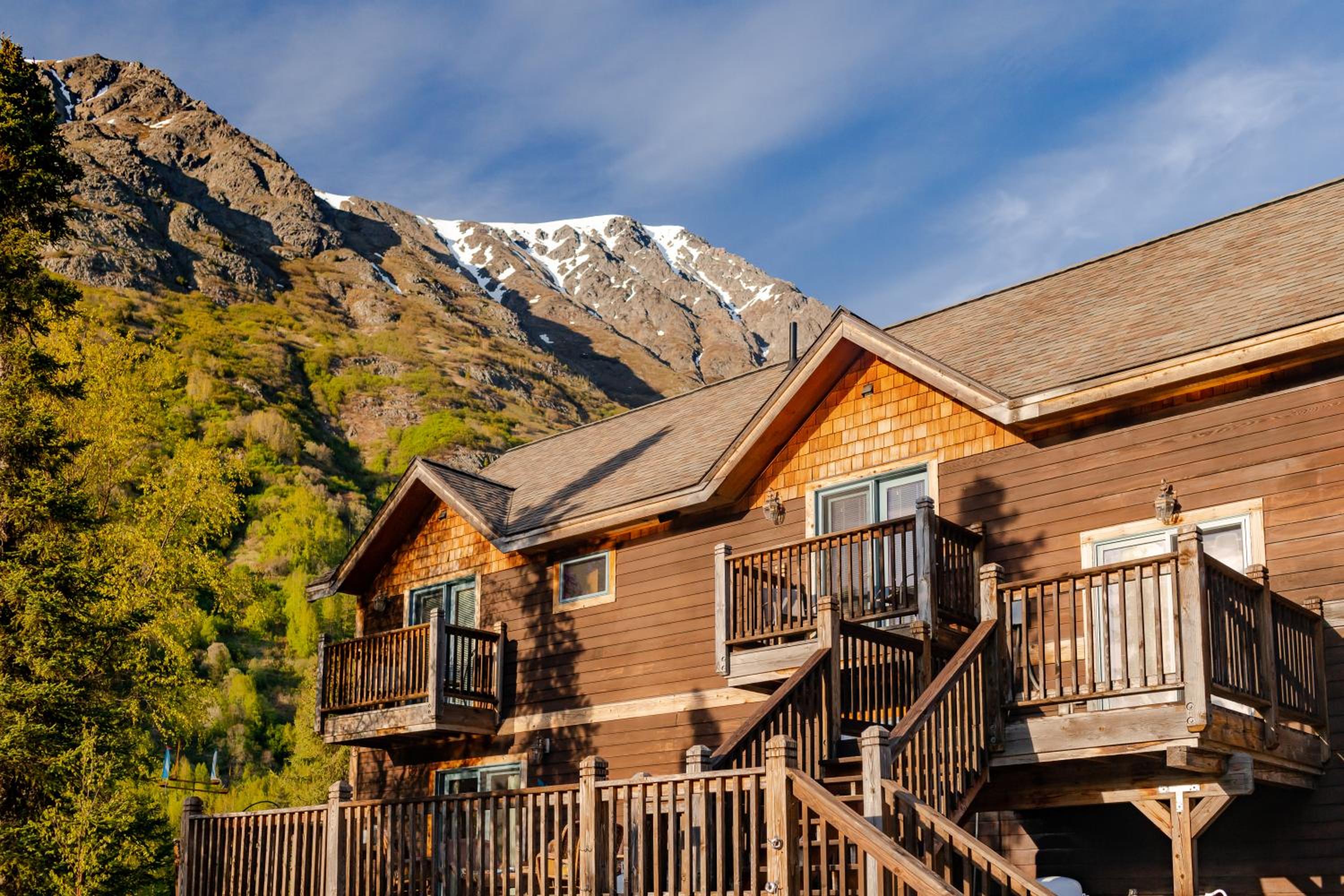 Inn at Tern Lake