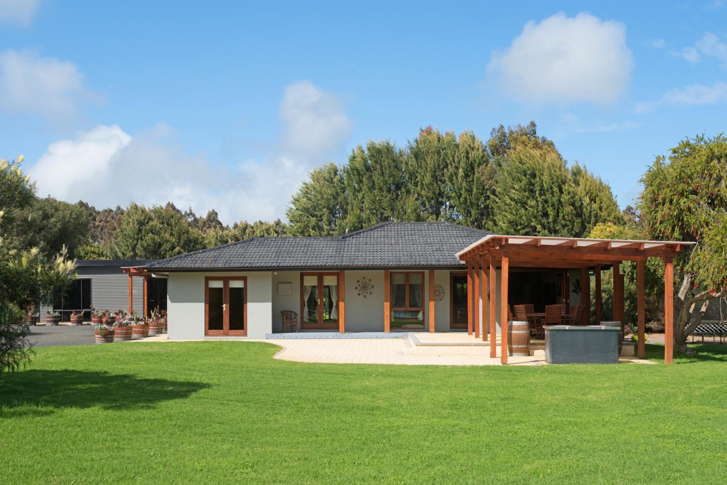 Redgate Forest Retreat