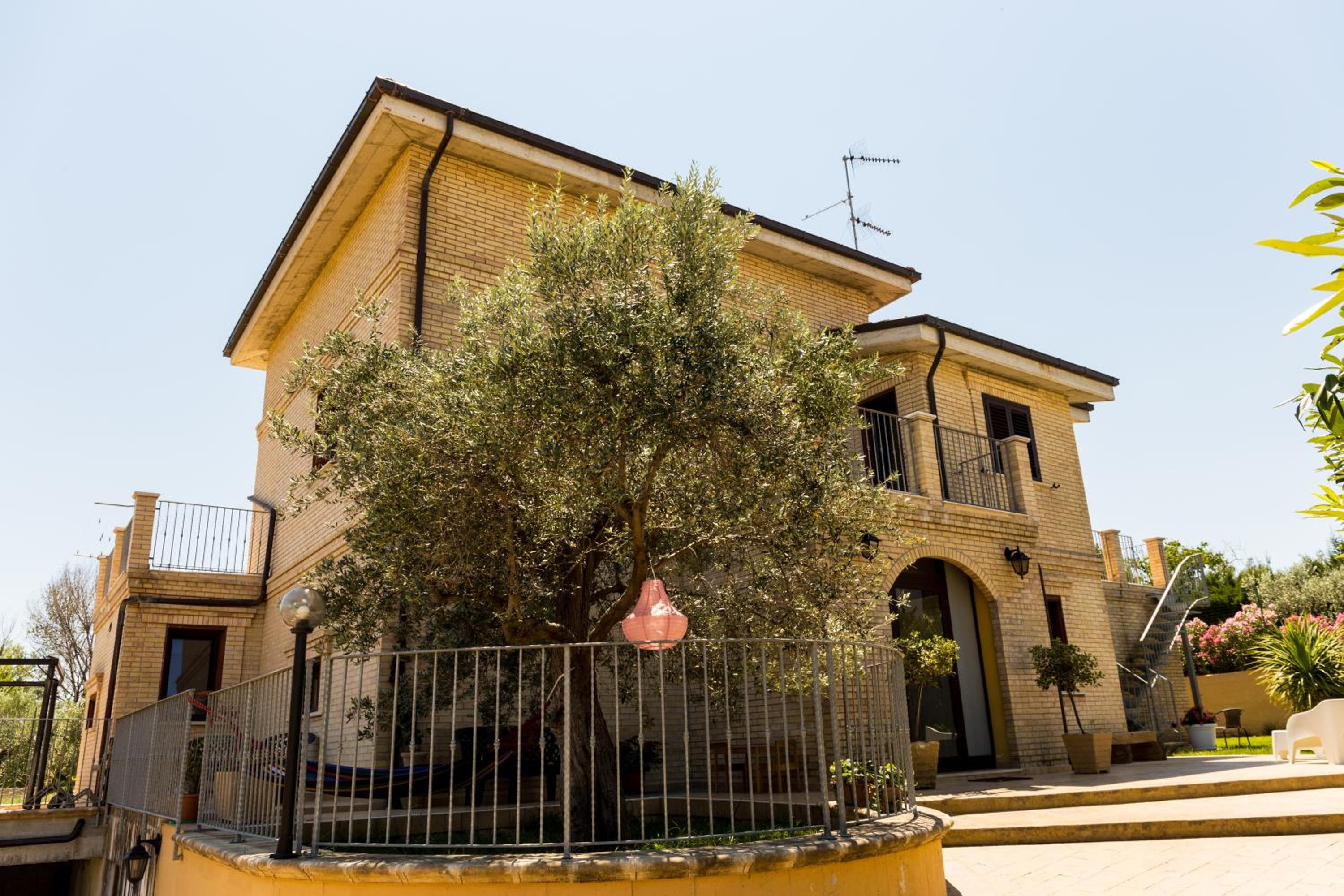 B&B Villa Saraceni con parcheggio interno