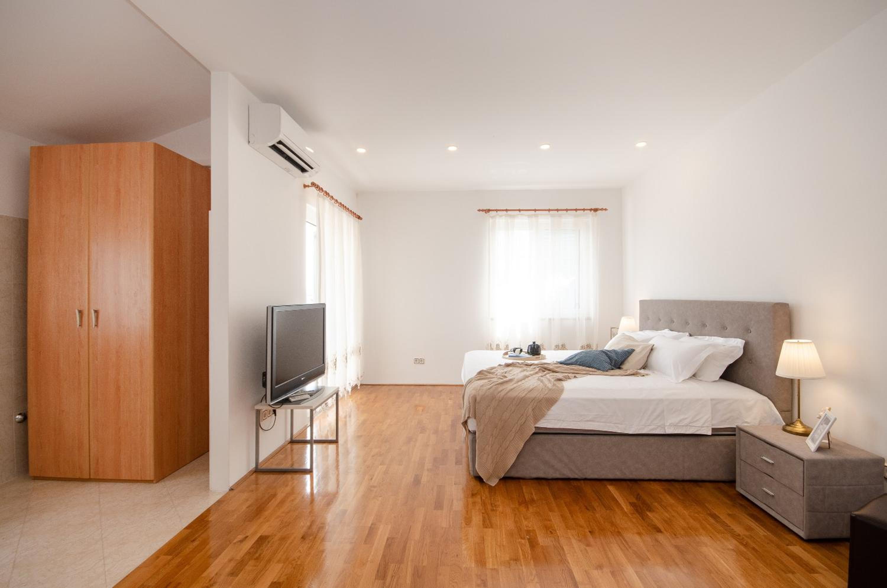Apartments Villa Juliana view 2