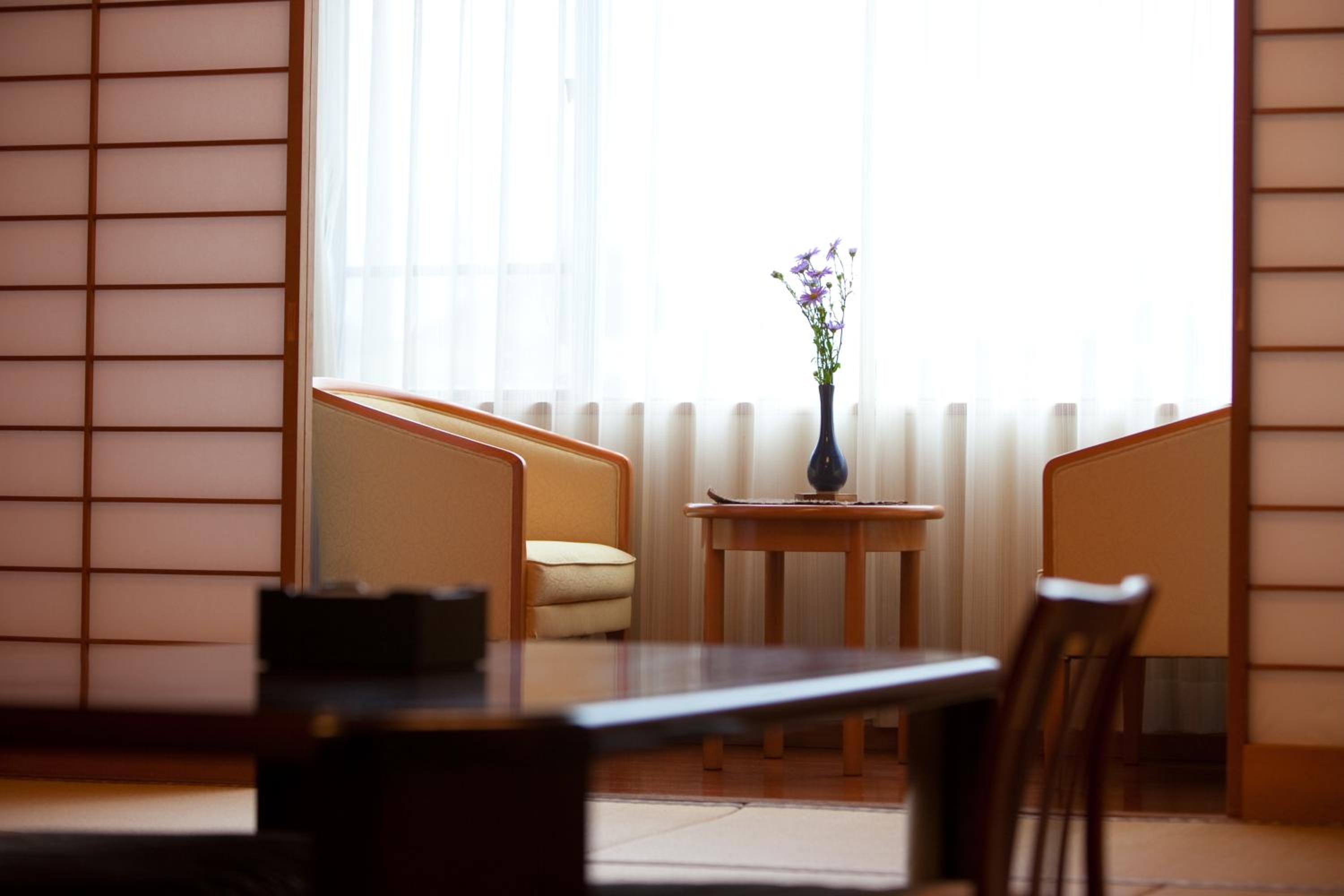 Yufuin Hotel Shuhokan