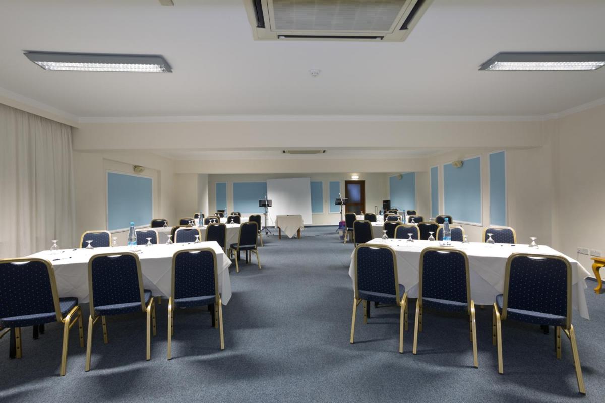 meeting & event spaces