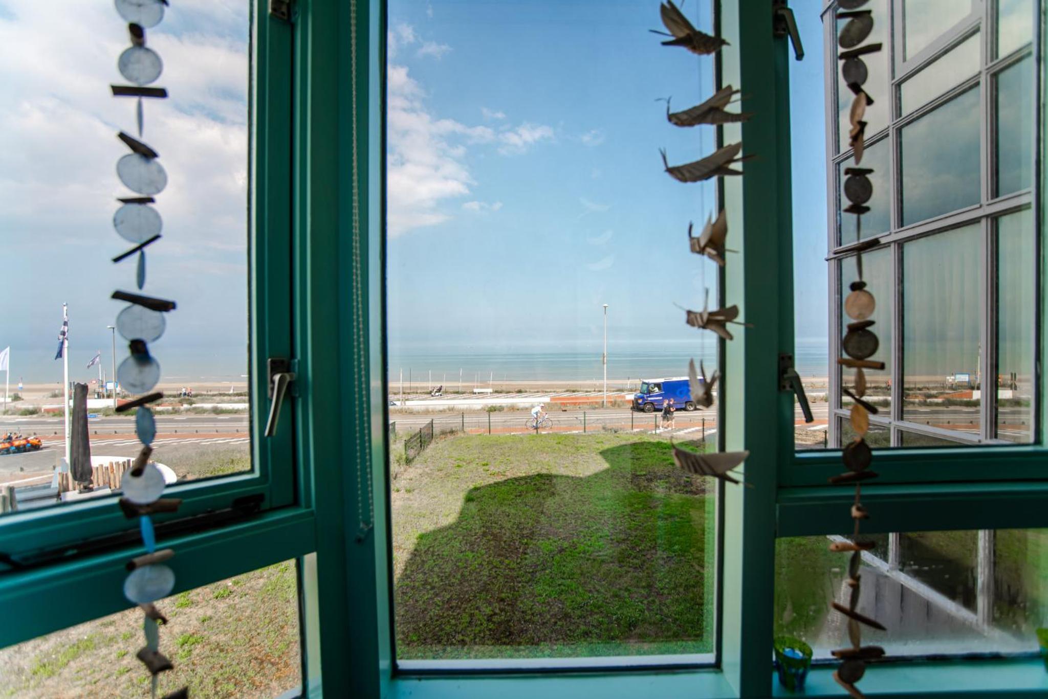 Beach Suite Sand view 4