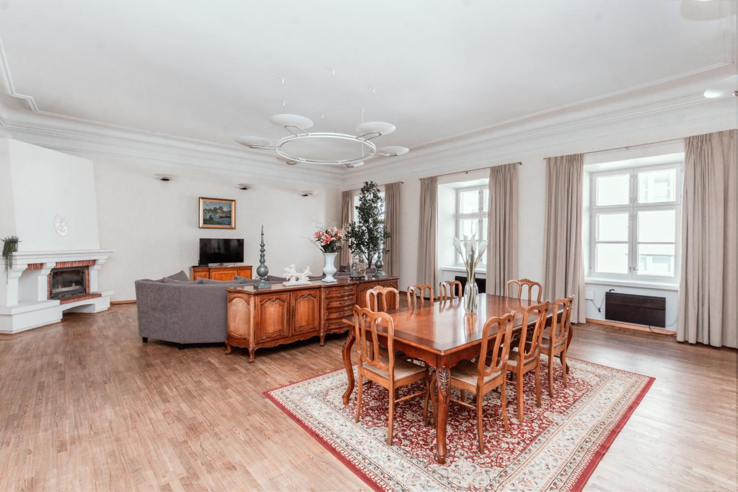 Tallinn City Apartments Old Town Toompea