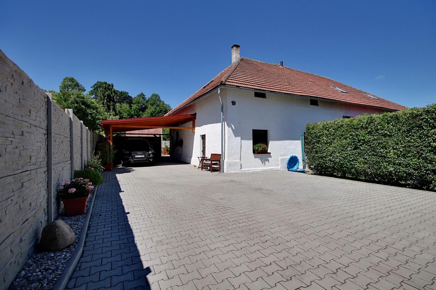 Holiday Home Kvitek