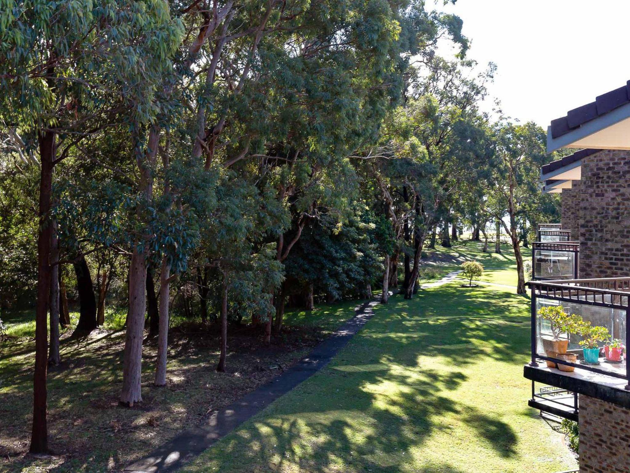 Bay Parklands, 54 2 Gowrie Avenue - air con, wifi, pool, tennis court,child friendly