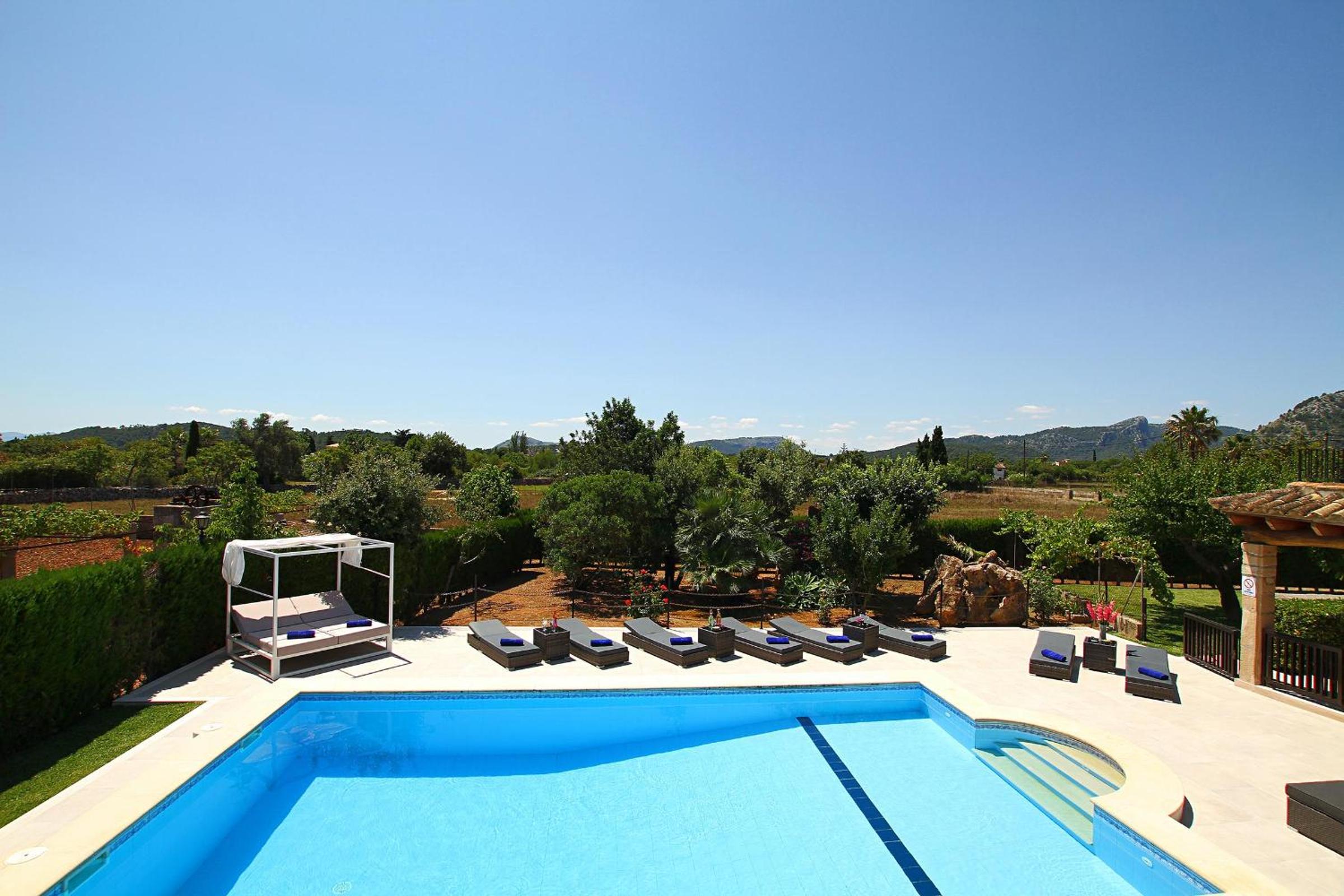 Villa Crever view 2